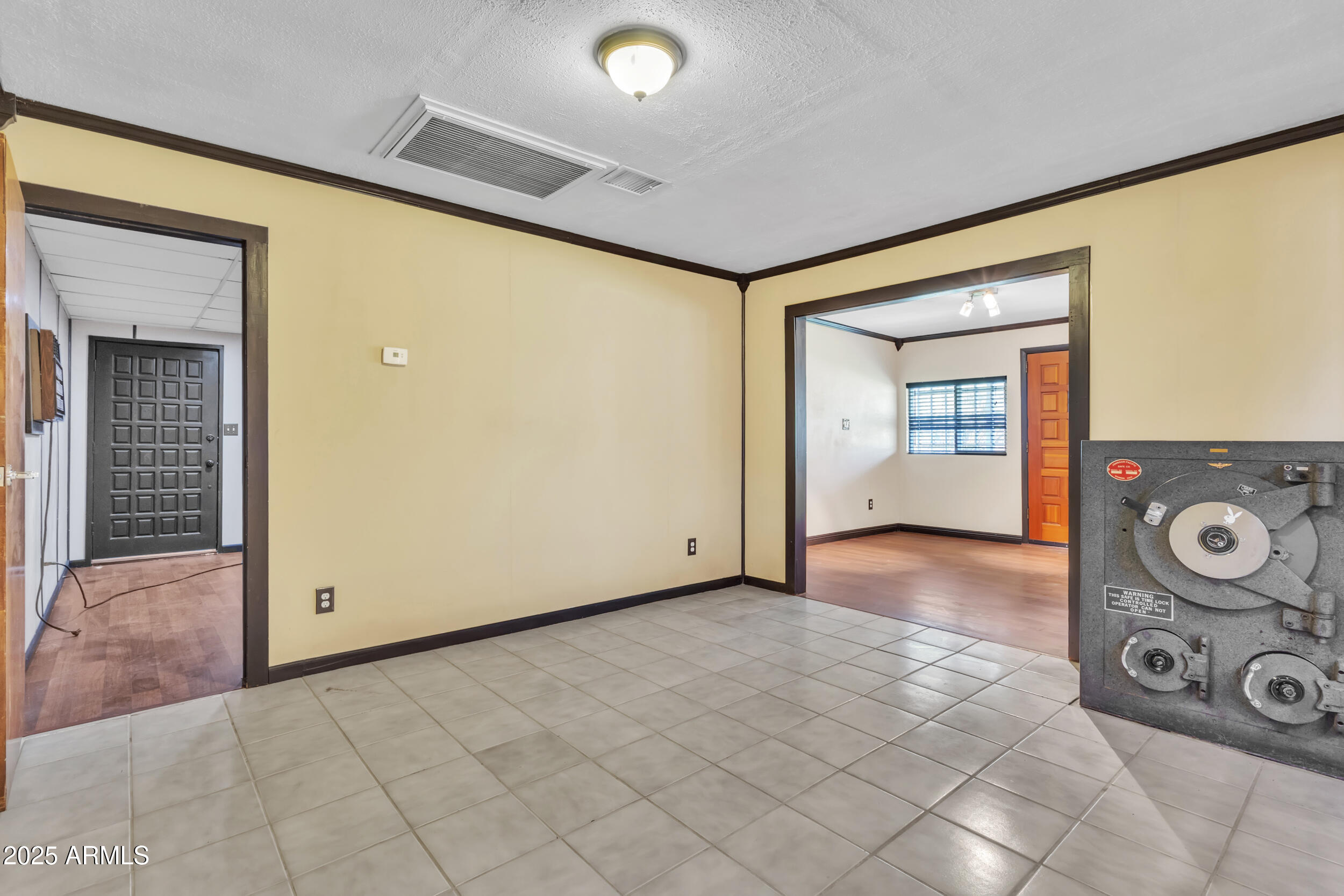 1331 E MCKINLEY Street