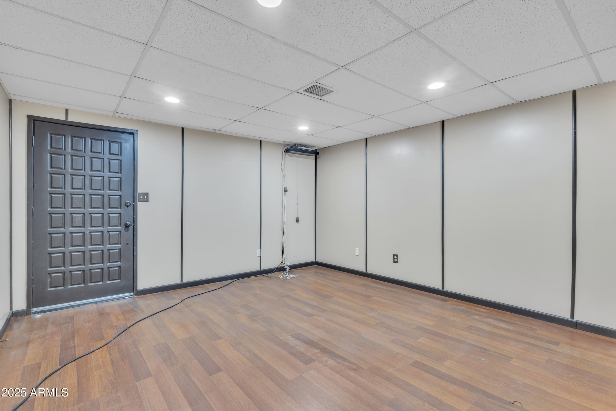 1331 E MCKINLEY Street