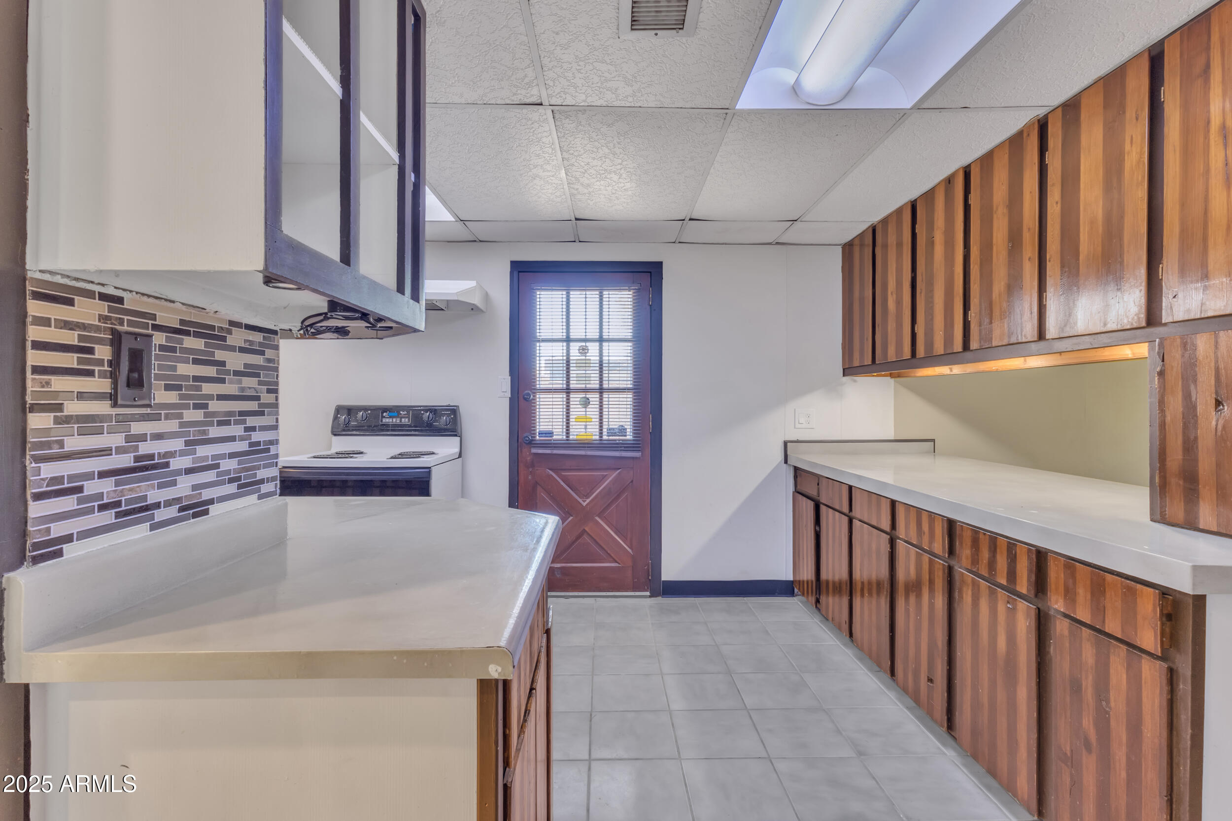 1331 E MCKINLEY Street