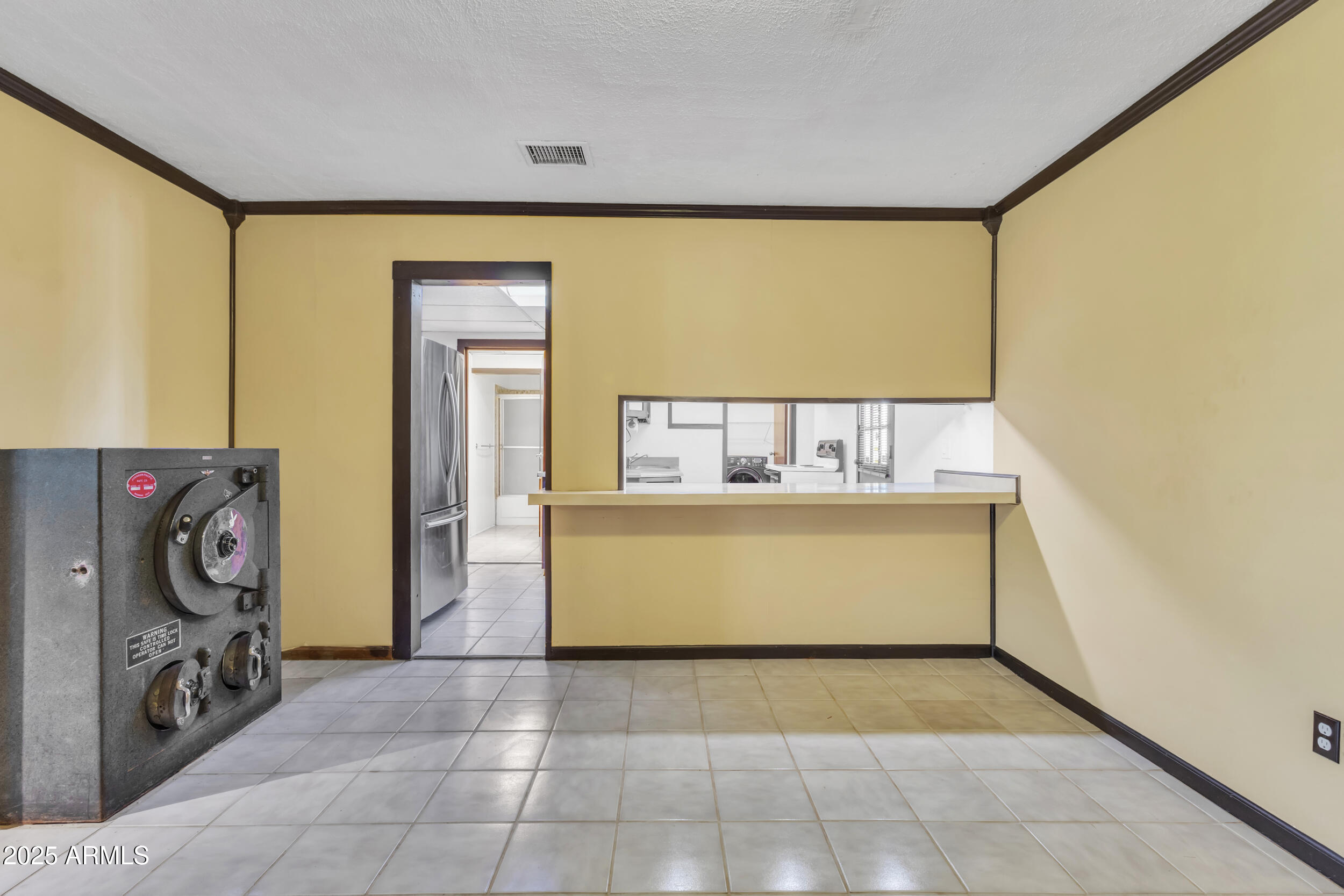 1331 E MCKINLEY Street