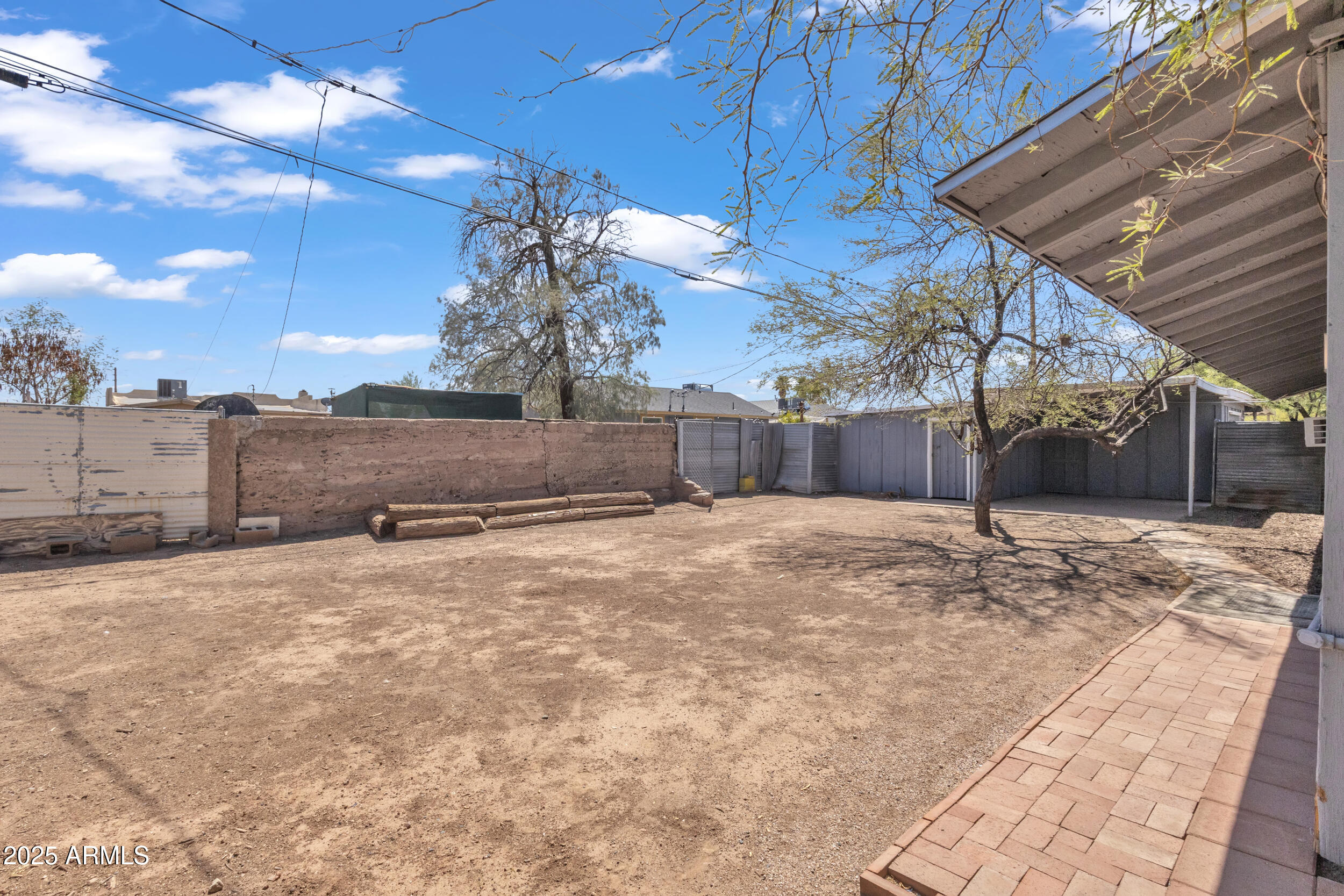 1331 E MCKINLEY Street