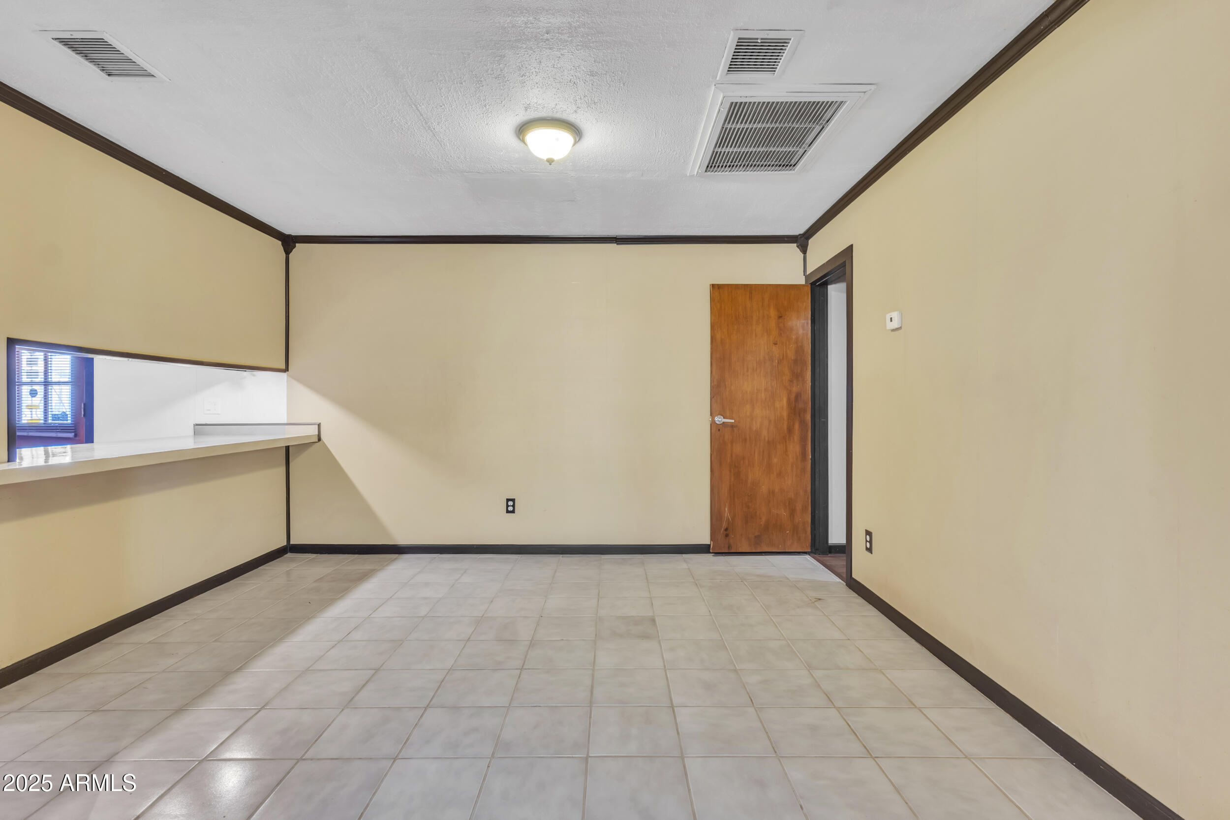 1331 E MCKINLEY Street