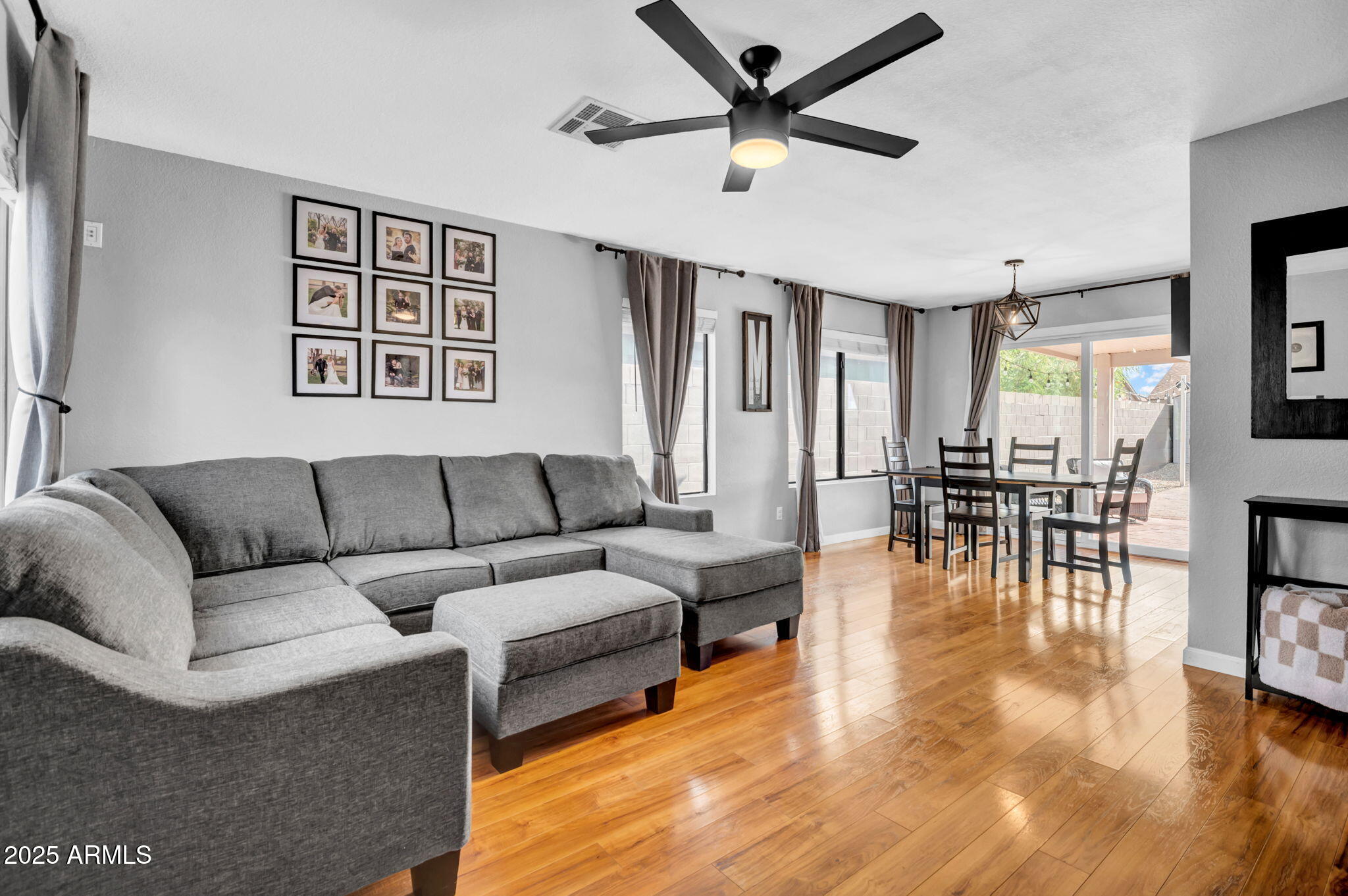 3123 W VIA MONTOYA Drive