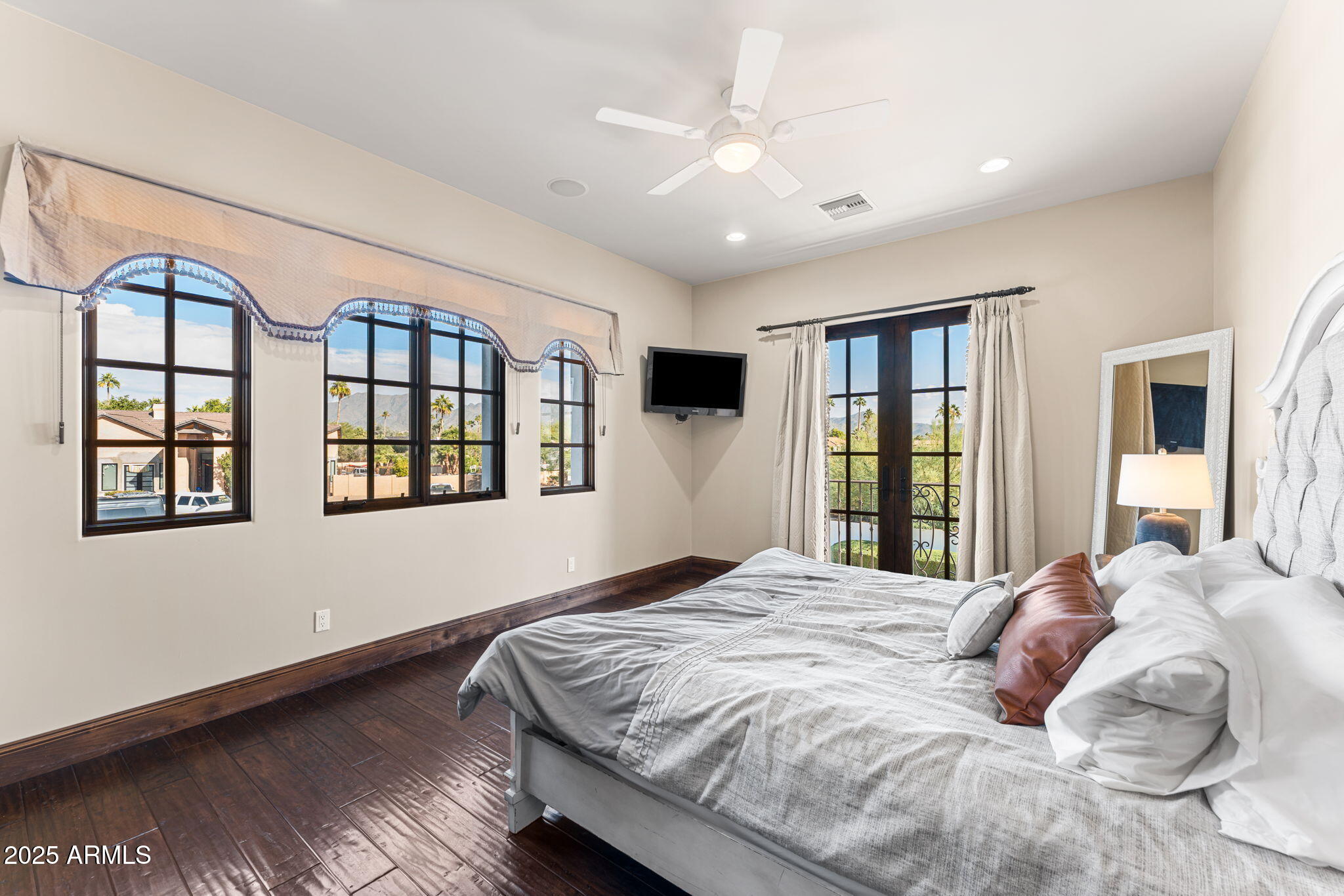 10125 E CORTEZ Drive