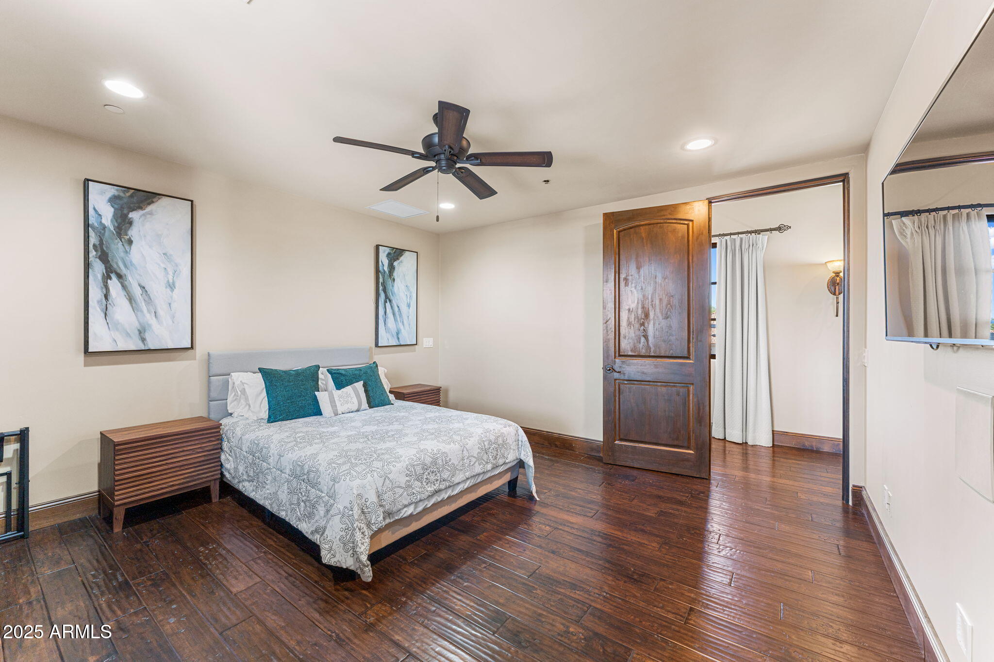 10125 E CORTEZ Drive