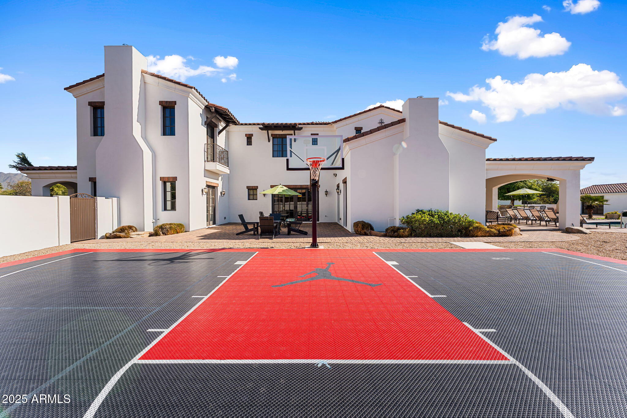 10125 E CORTEZ Drive