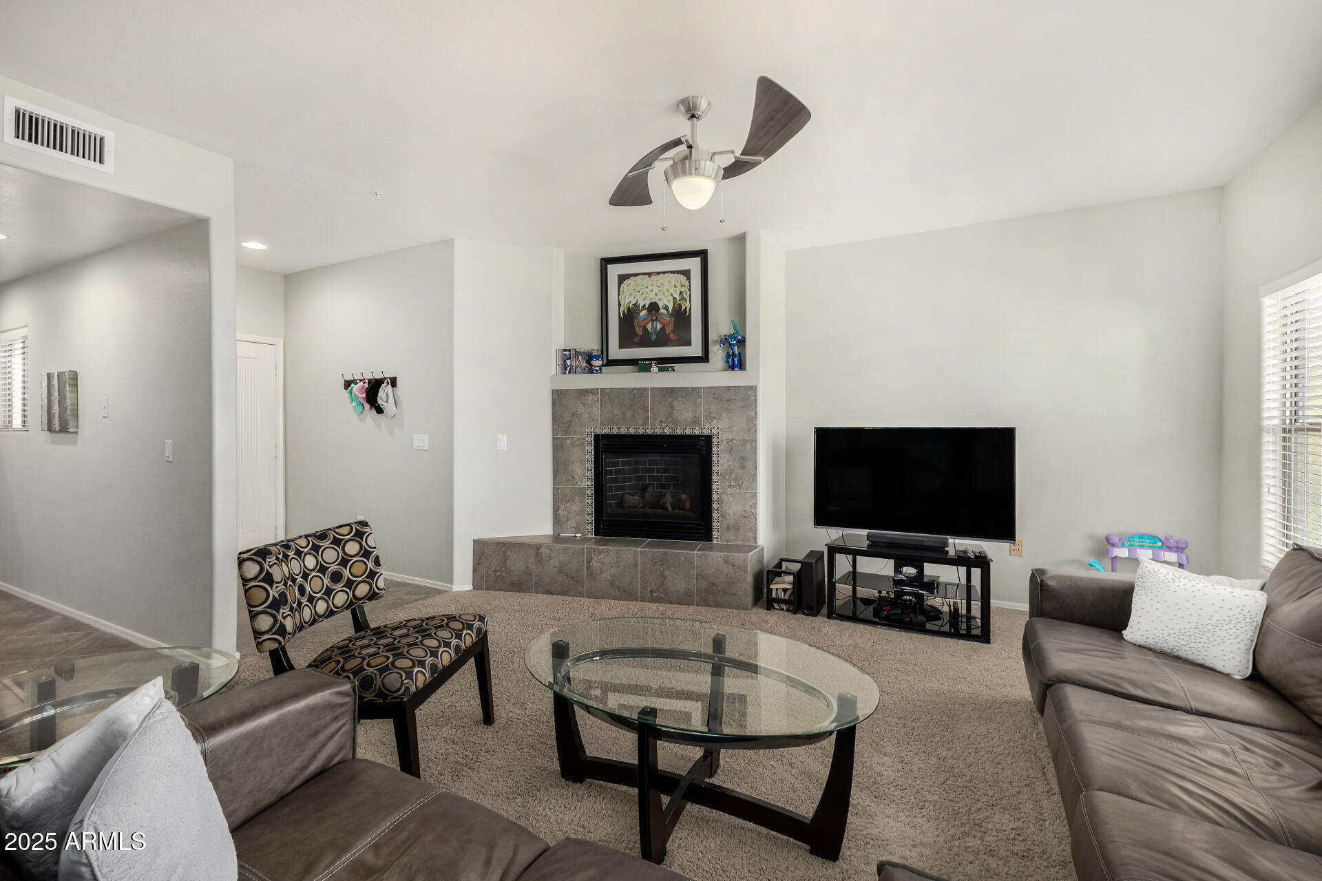 19700 N 76TH Street 2098