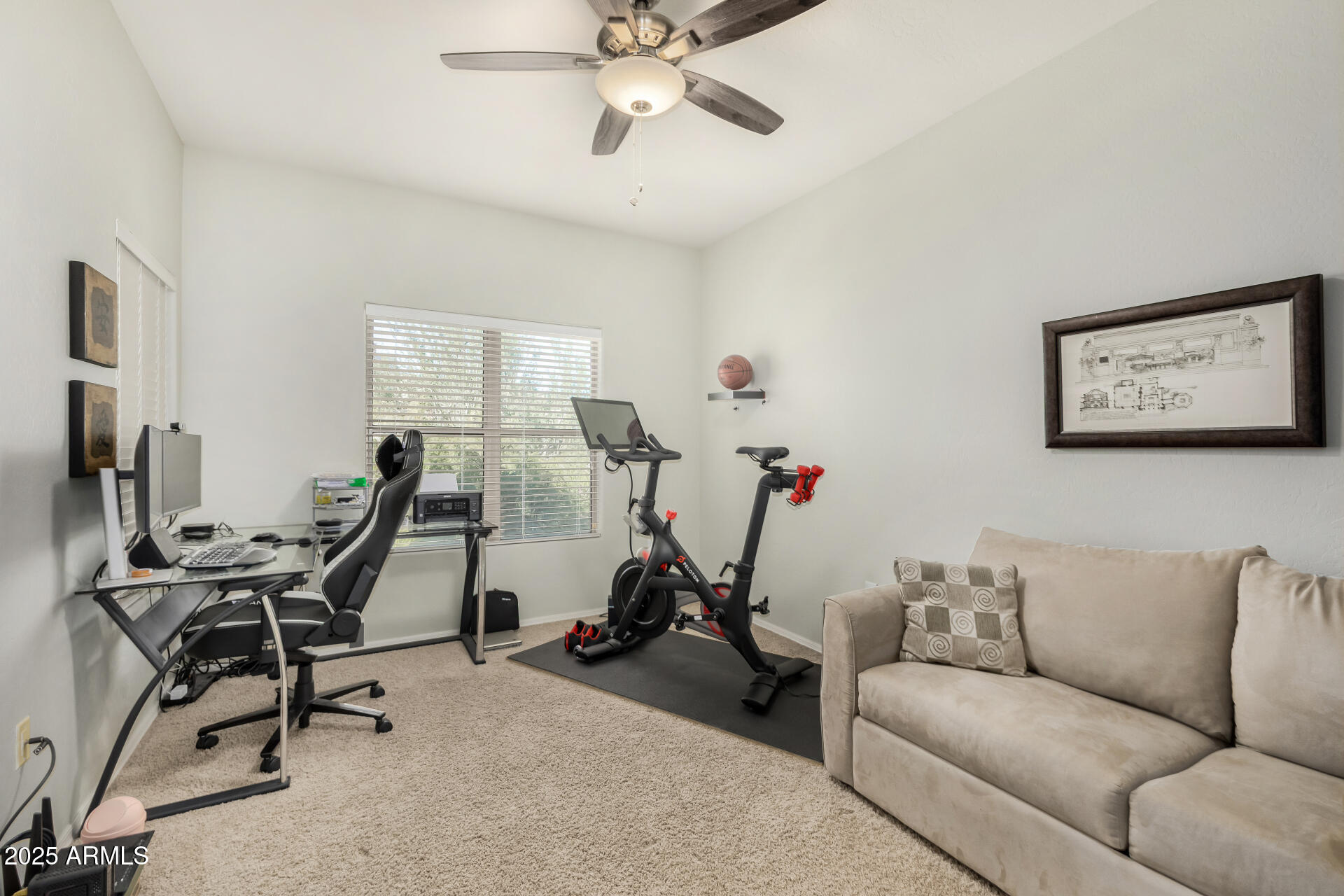 19700 N 76TH Street 2098