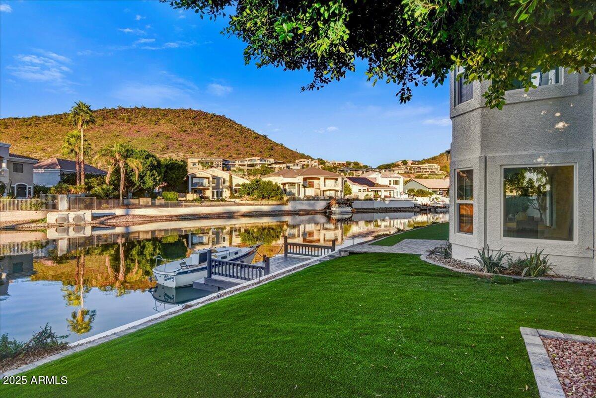 5286 W LONE CACTUS Drive