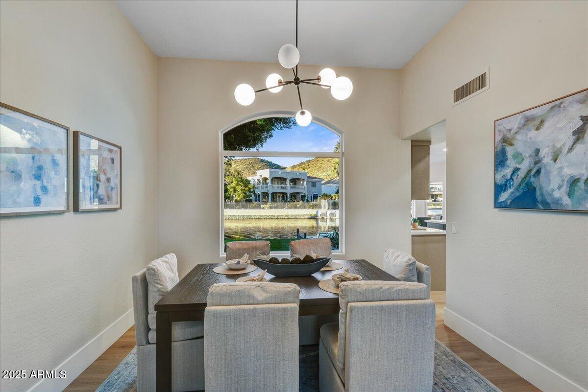 5286 W LONE CACTUS Drive