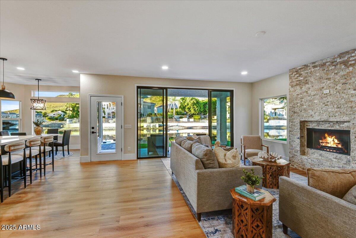 5286 W LONE CACTUS Drive