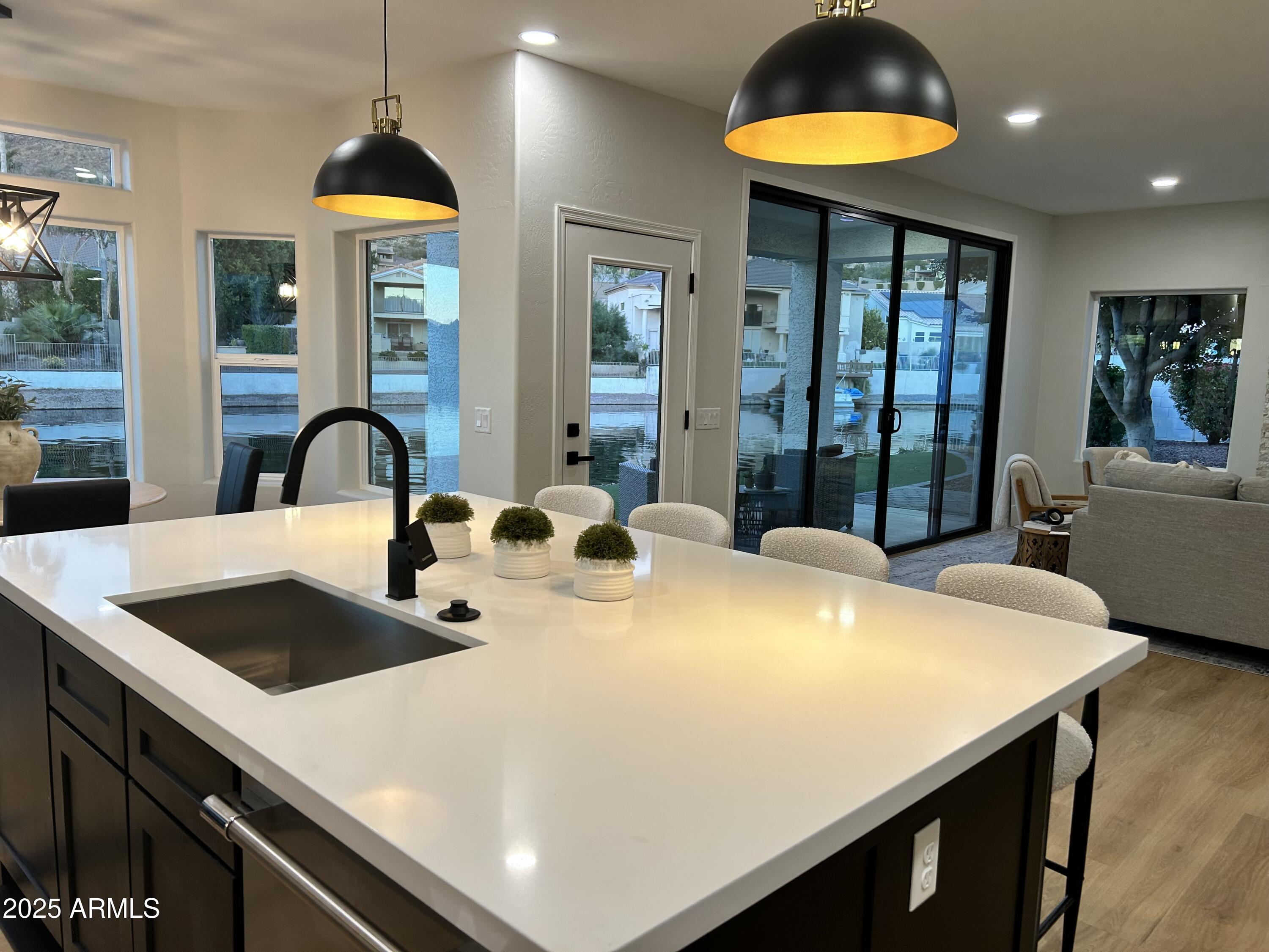 5286 W LONE CACTUS Drive