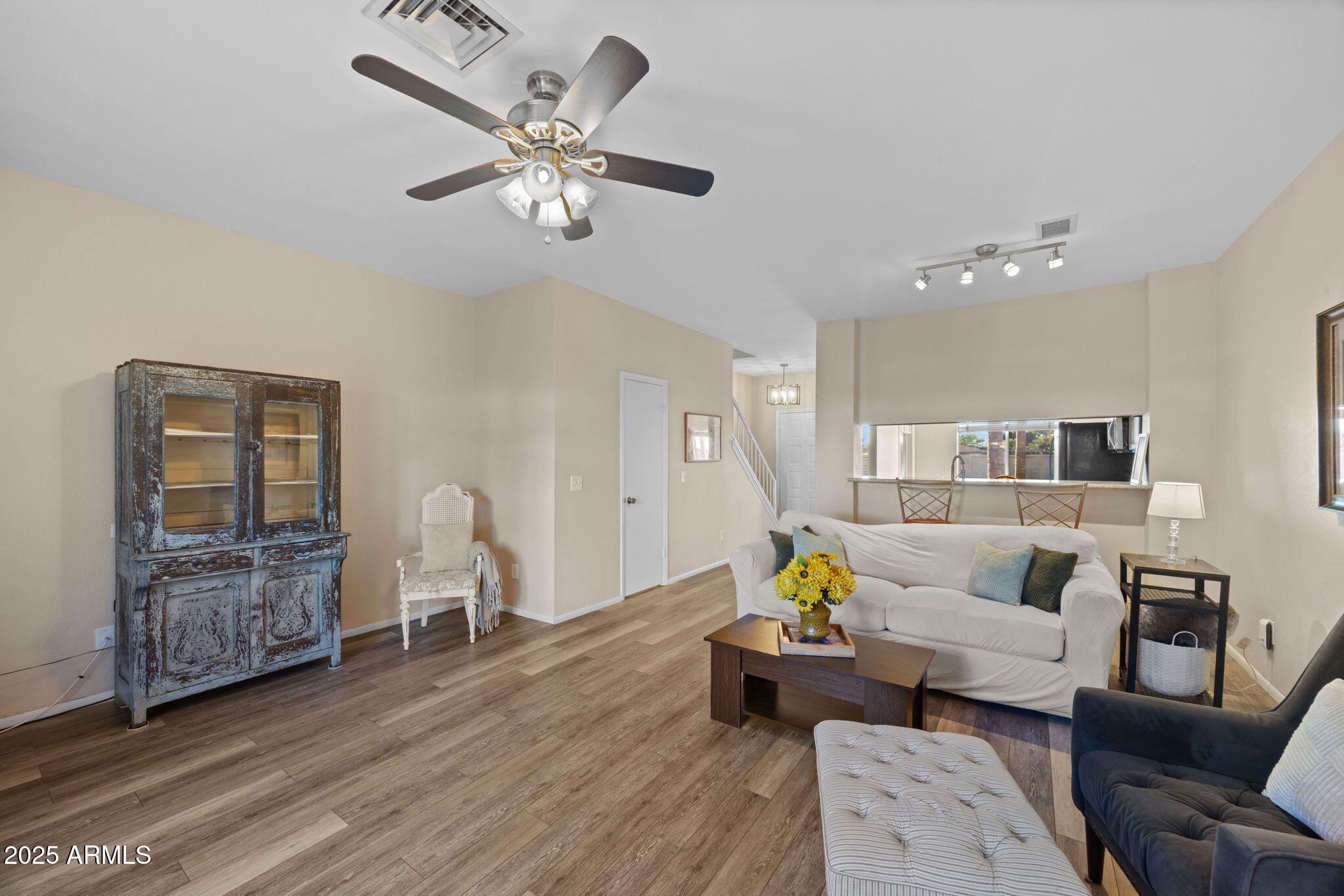 4114 E UNION HILLS Drive 1213