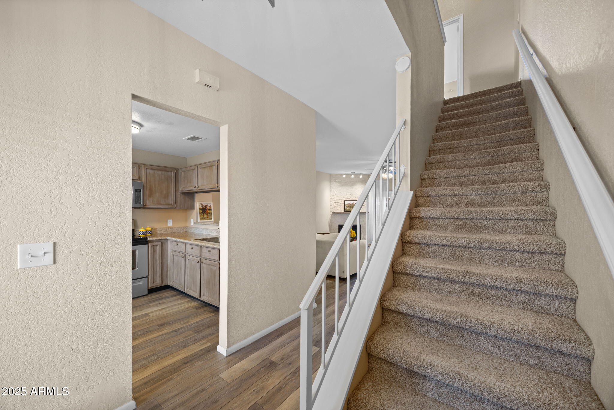 4114 E UNION HILLS Drive 1213