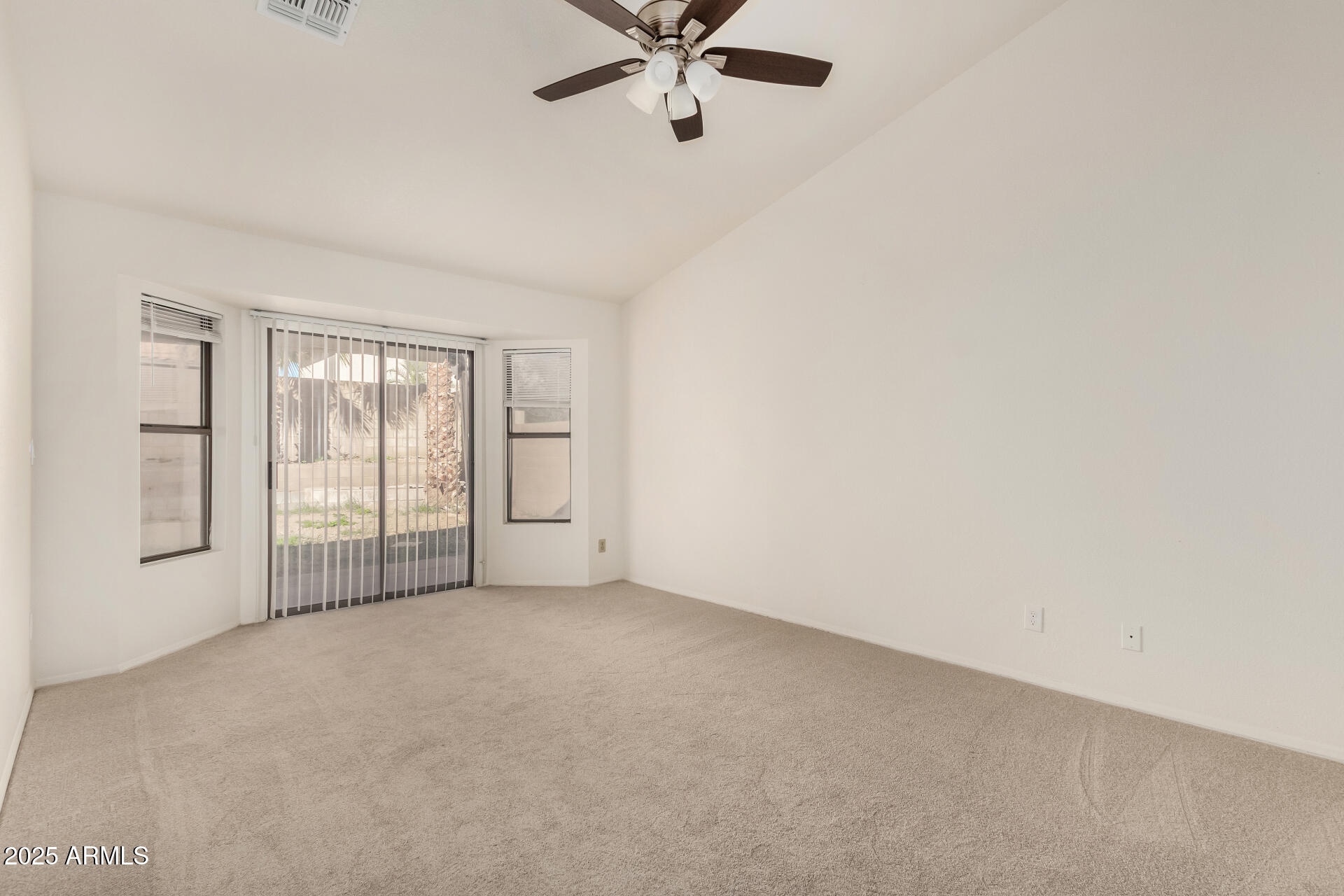 2702 E CATHEDRAL ROCK Drive