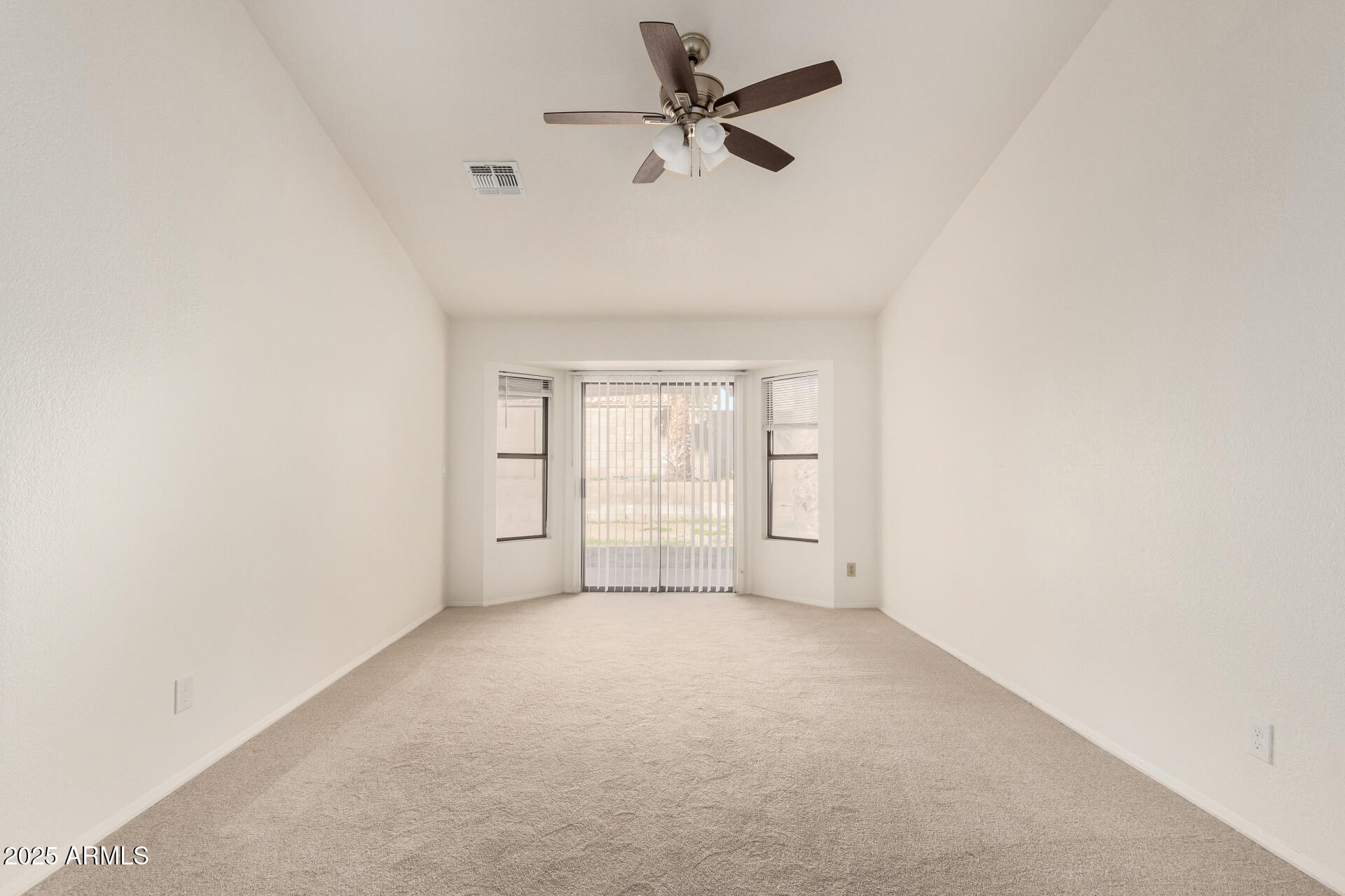 2702 E CATHEDRAL ROCK Drive