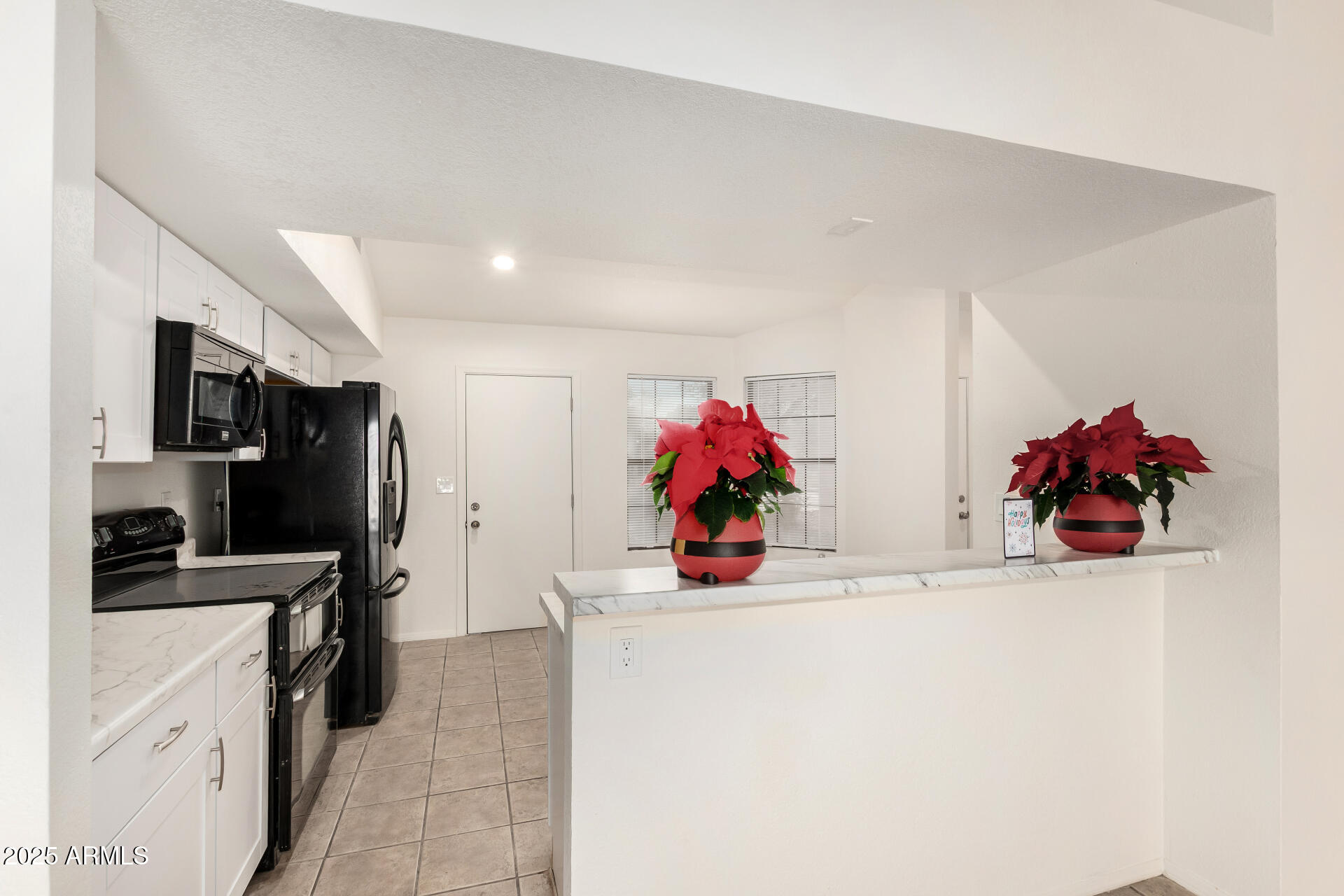 2702 E CATHEDRAL ROCK Drive