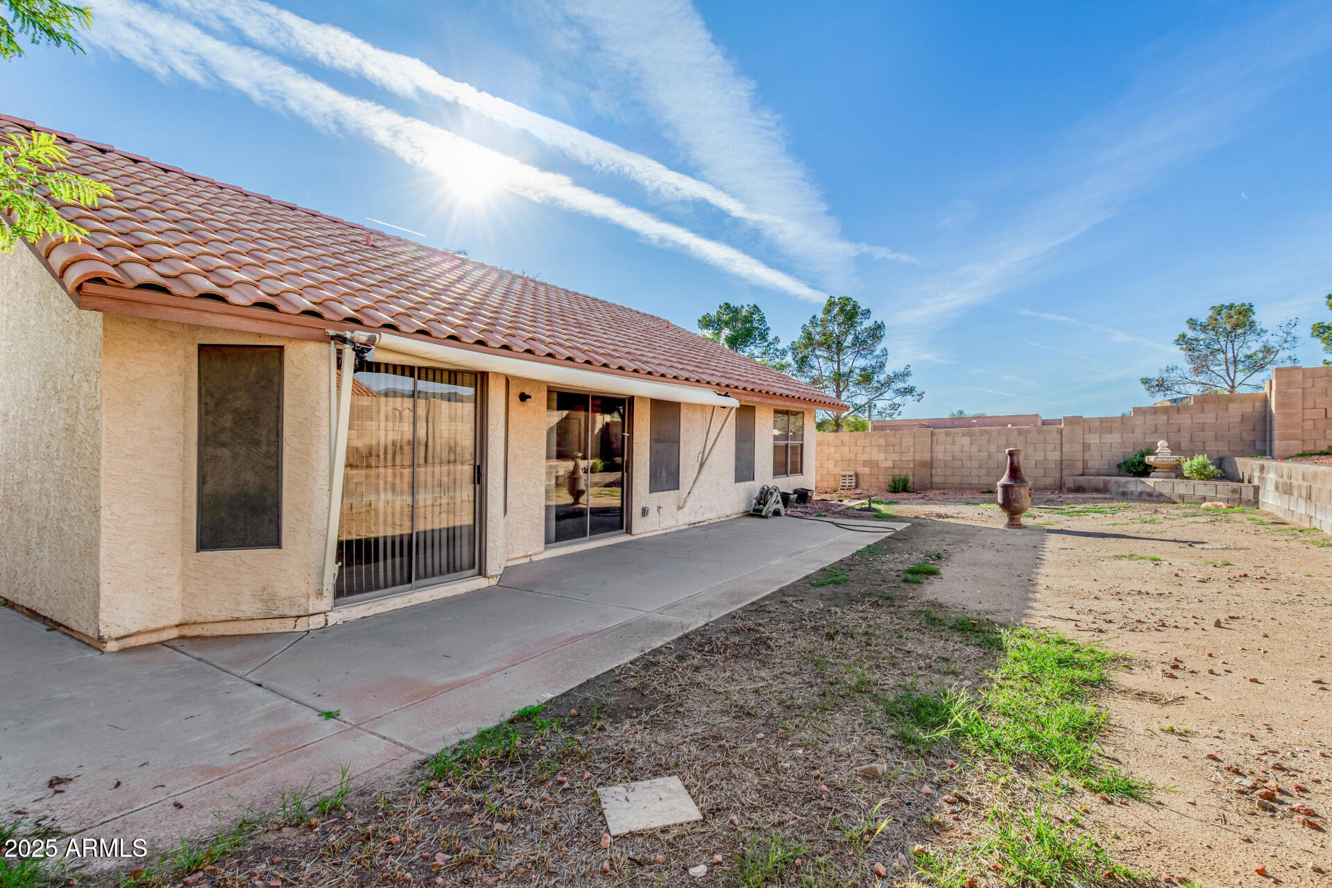 2702 E CATHEDRAL ROCK Drive