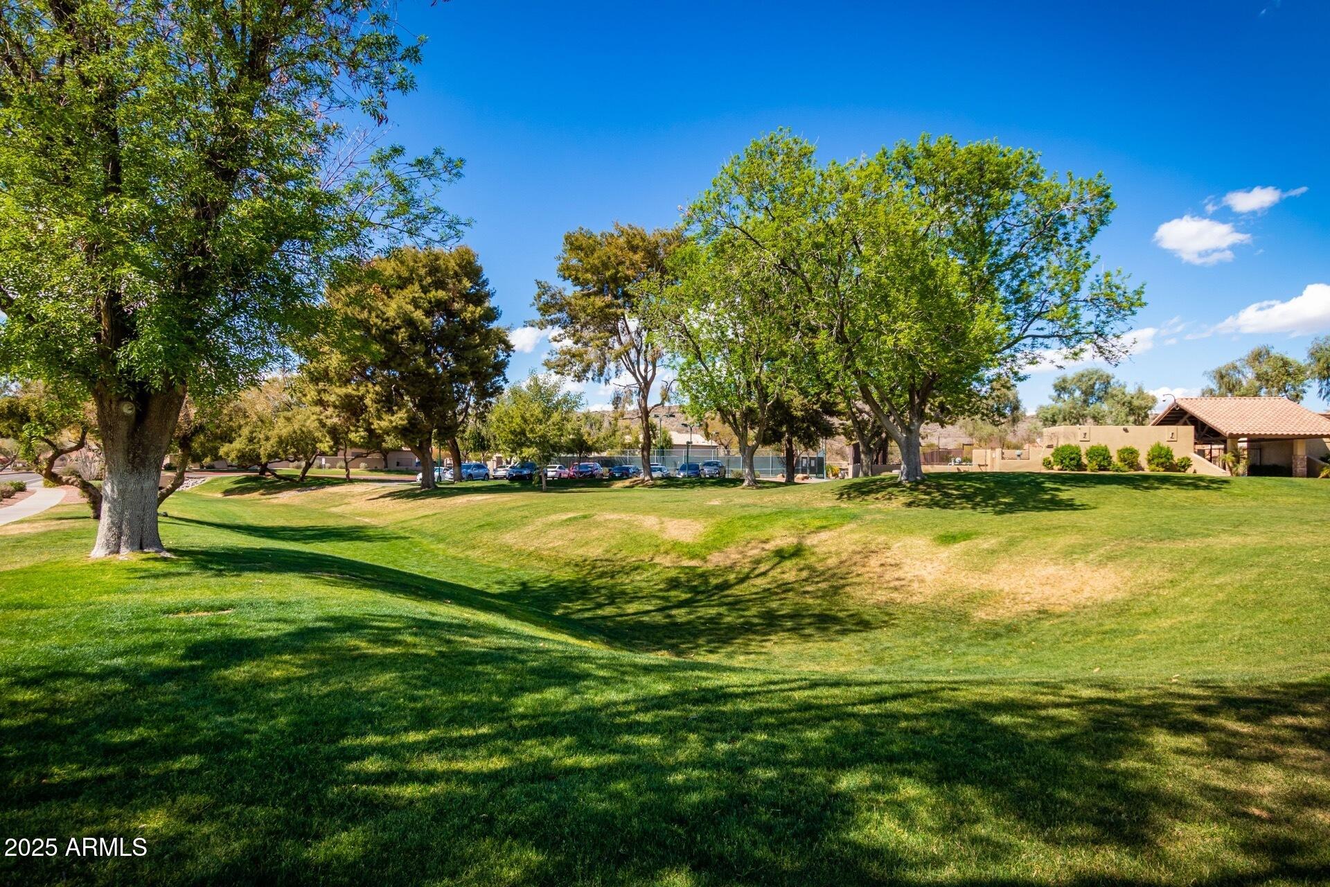 2702 E CATHEDRAL ROCK Drive