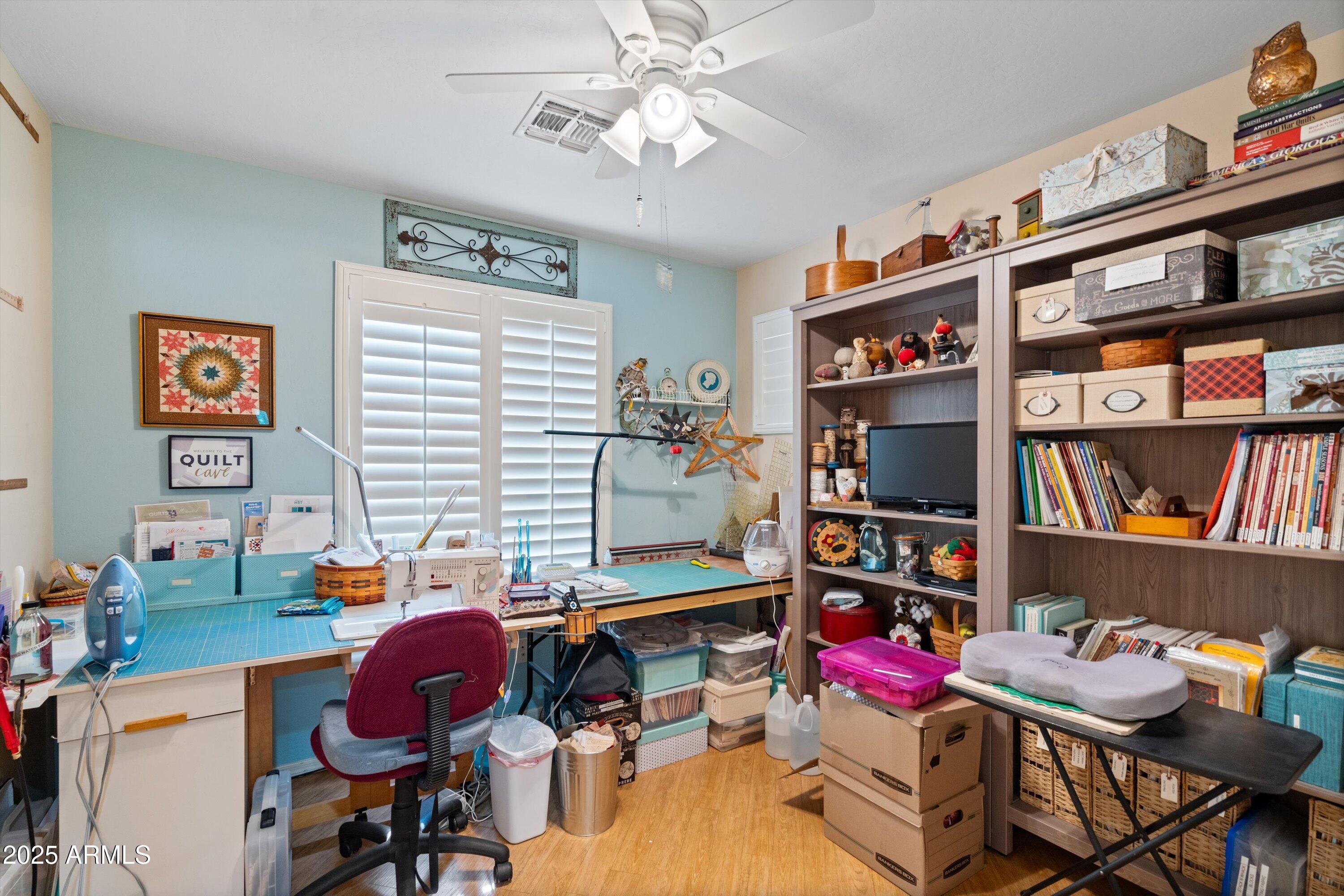 5415 E MCKELLIPS Road 110