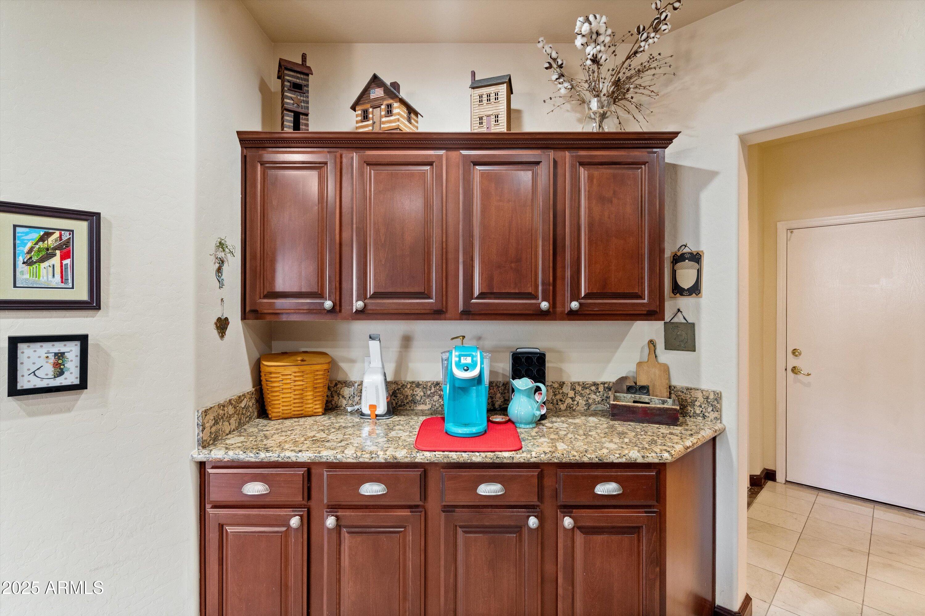 5415 E MCKELLIPS Road 110