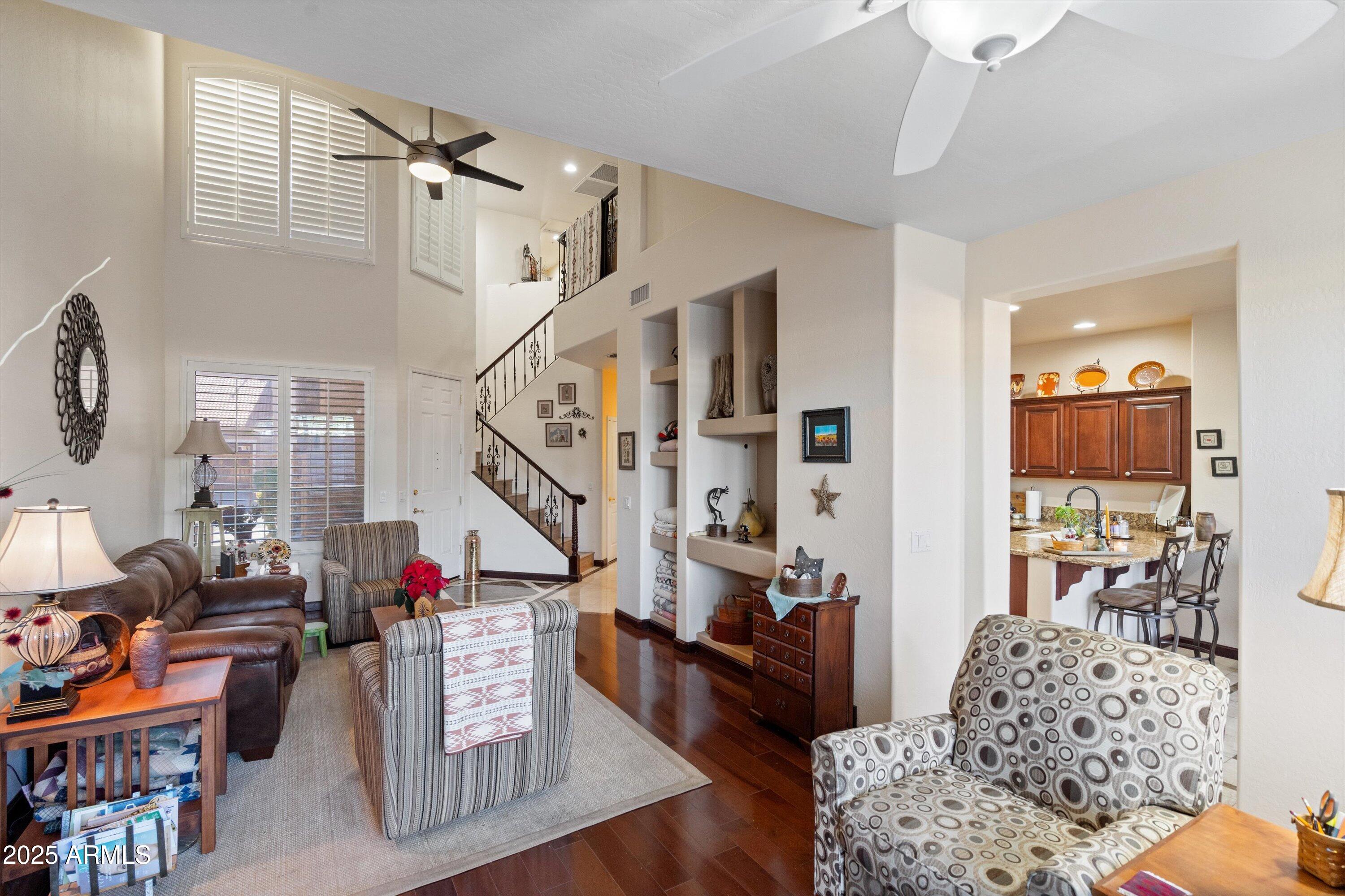 5415 E MCKELLIPS Road 110