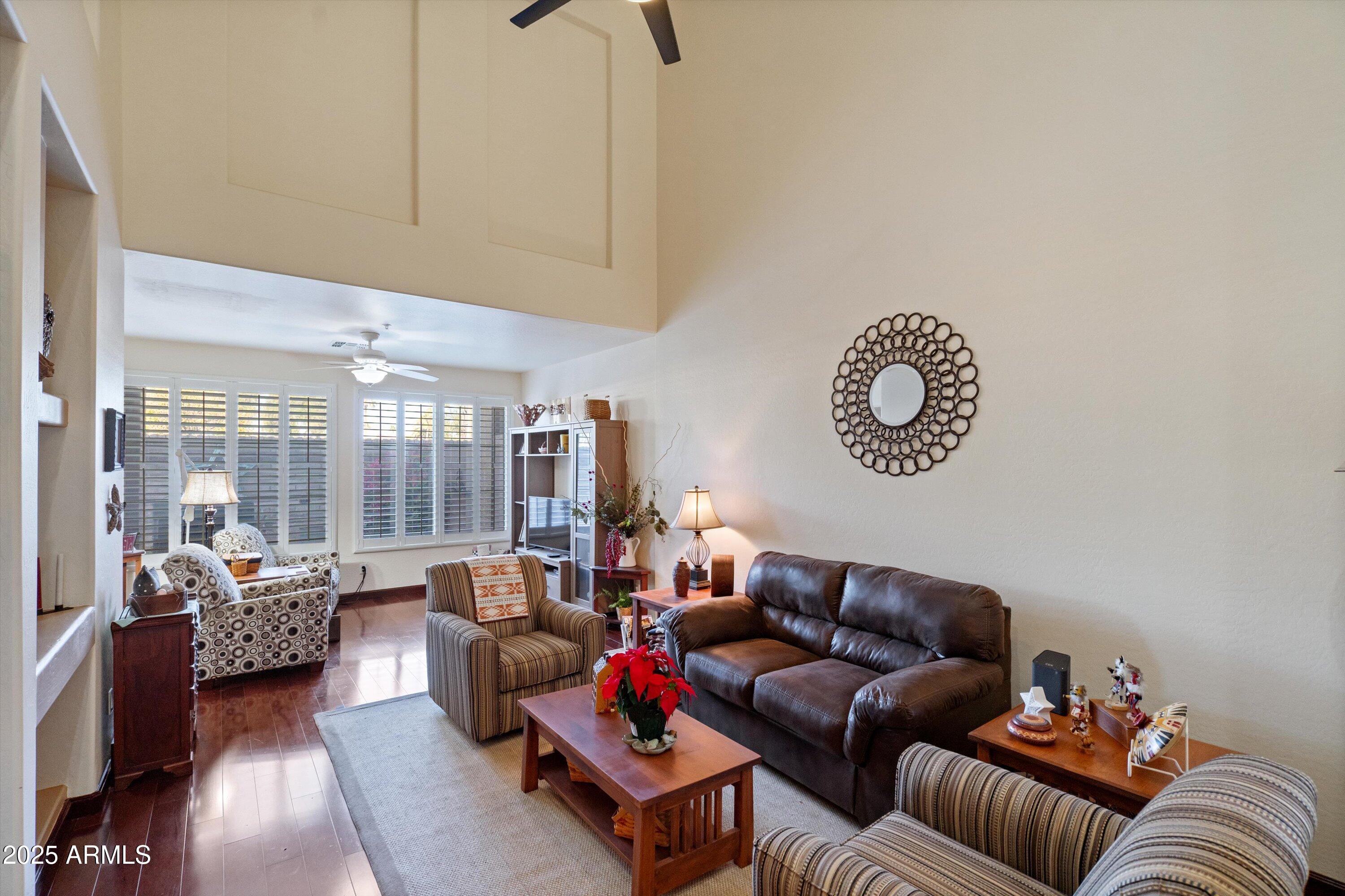 5415 E MCKELLIPS Road 110