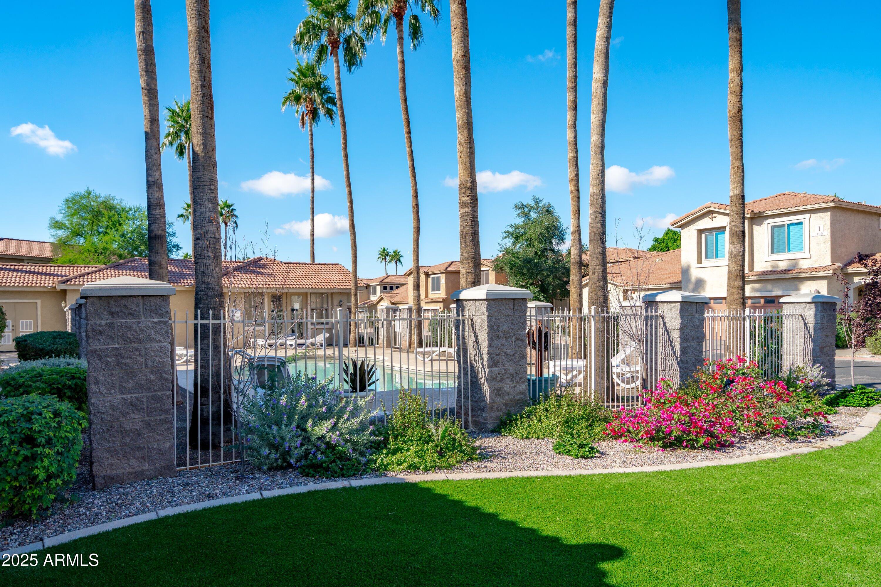 5415 E MCKELLIPS Road 110