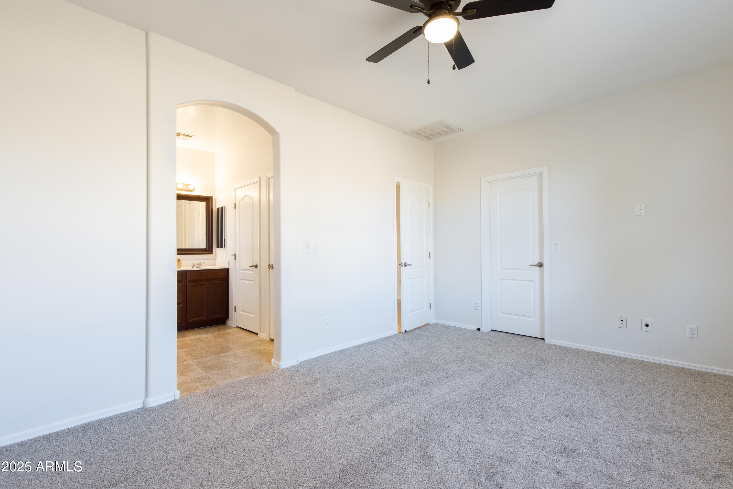 17366 W FETLOCK Trail