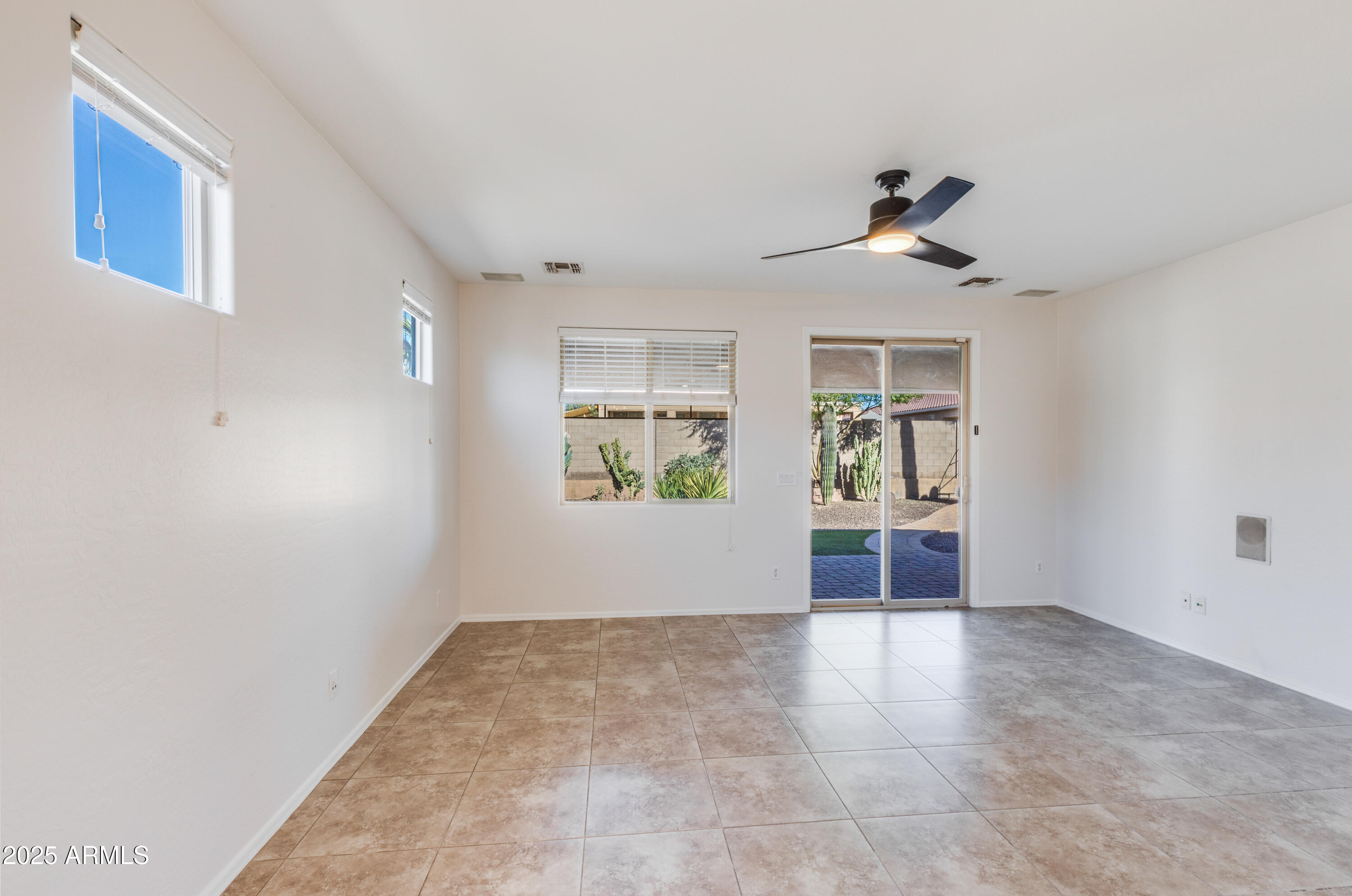 17366 W FETLOCK Trail