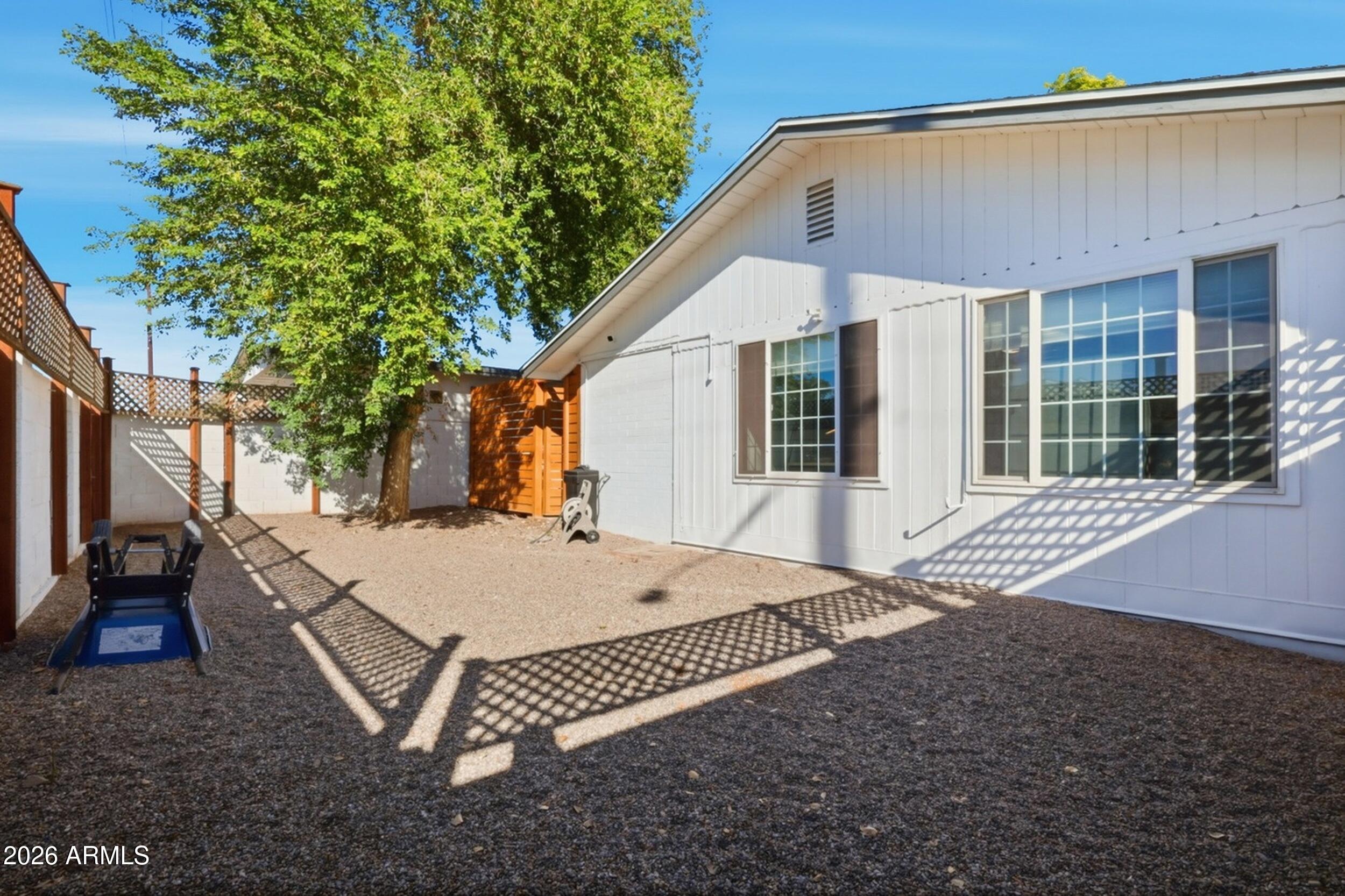 3002 E Mitchell Drive