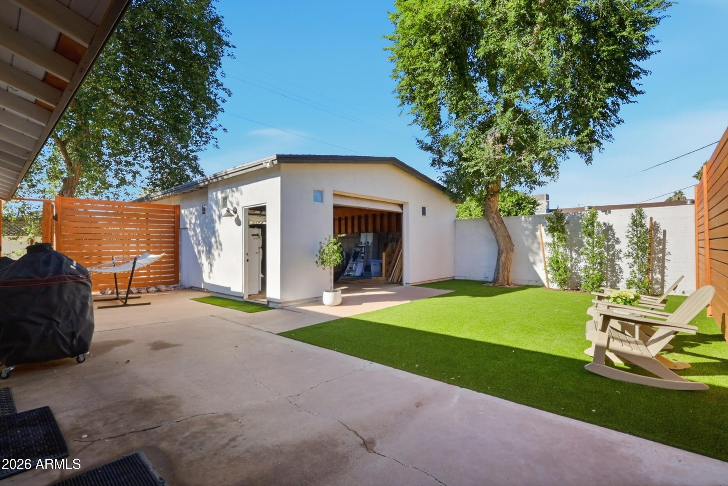 3002 E Mitchell Drive