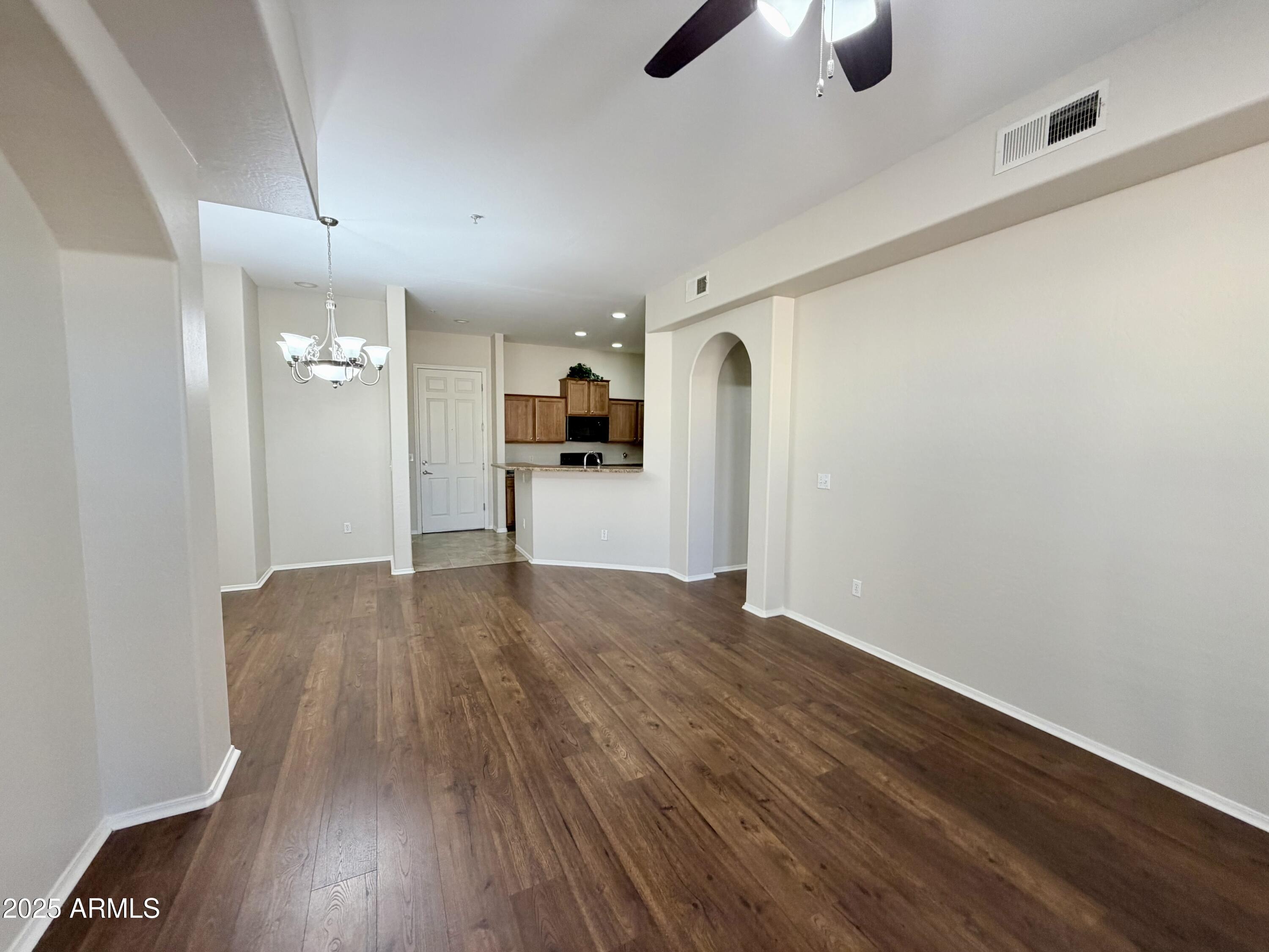 14575 W MOUNTAIN VIEW Boulevard 11312