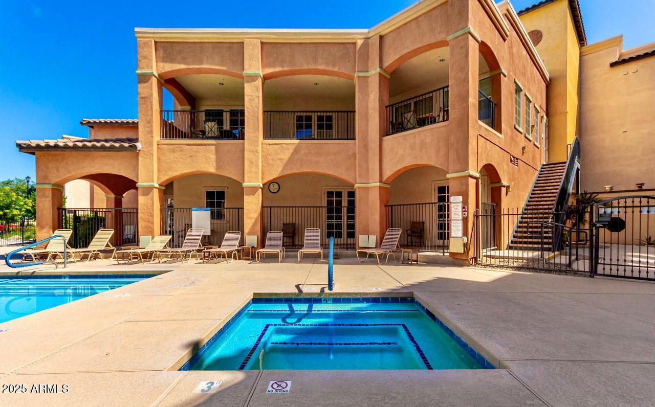 14575 W MOUNTAIN VIEW Boulevard 11312