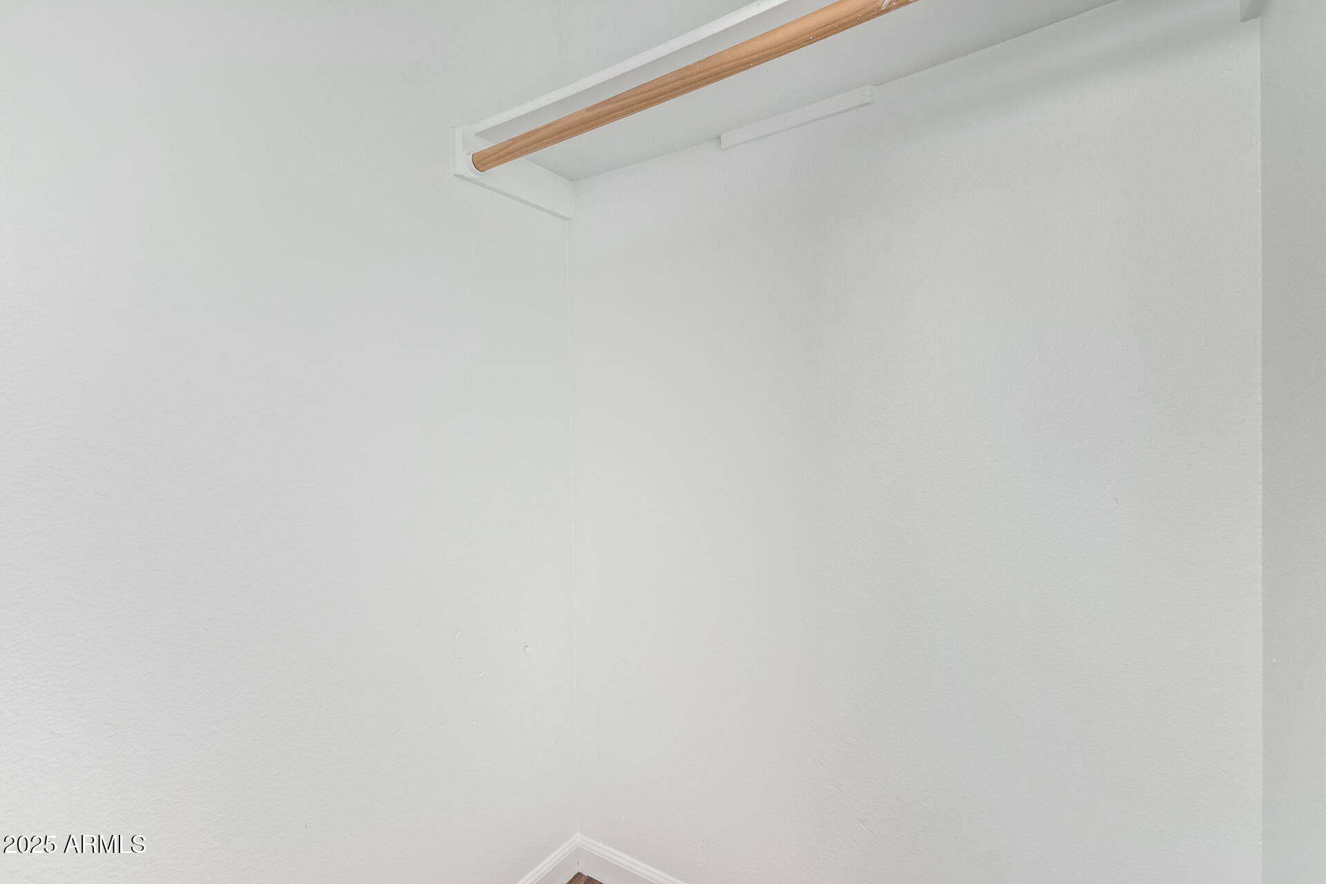 3511 E BASELINE Road 1140