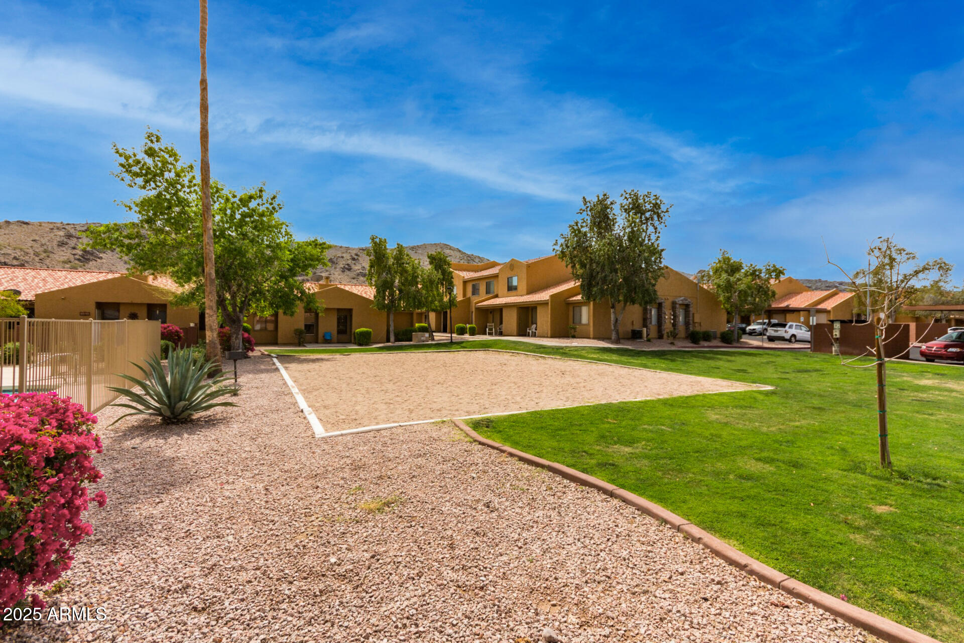 3511 E BASELINE Road 1140