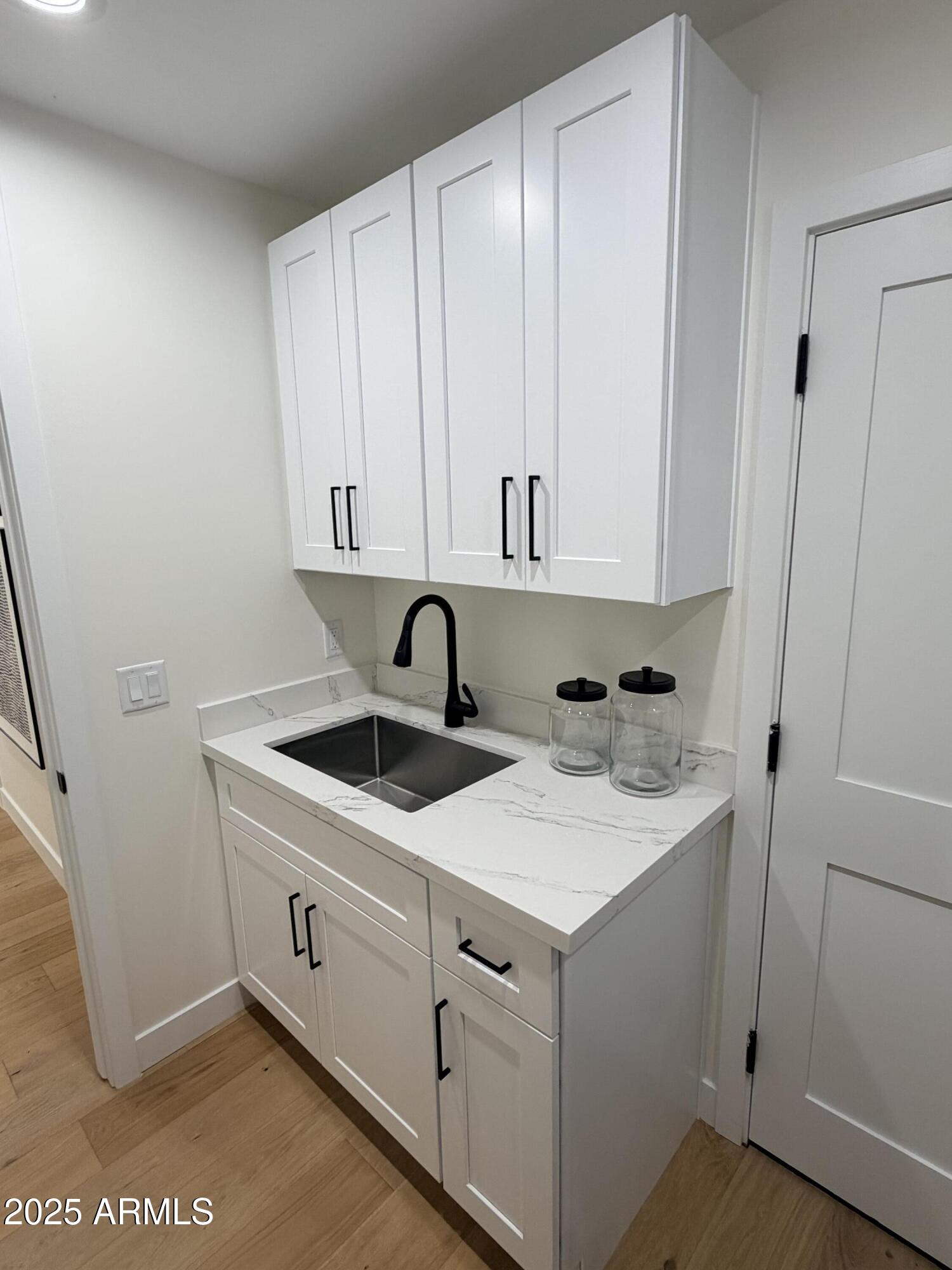 8989 N GAINEY CENTER Drive 149