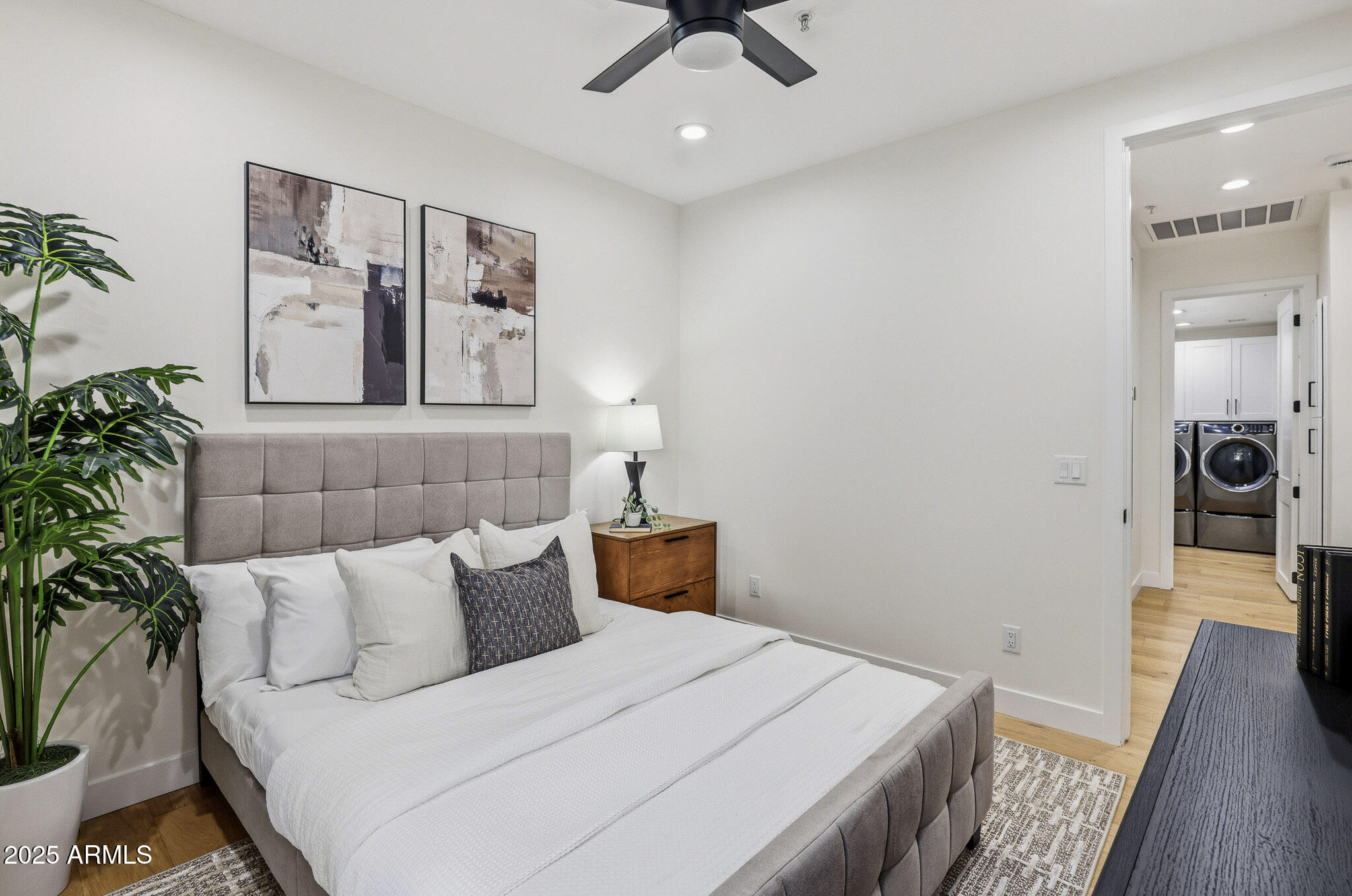 8989 N GAINEY CENTER Drive 149