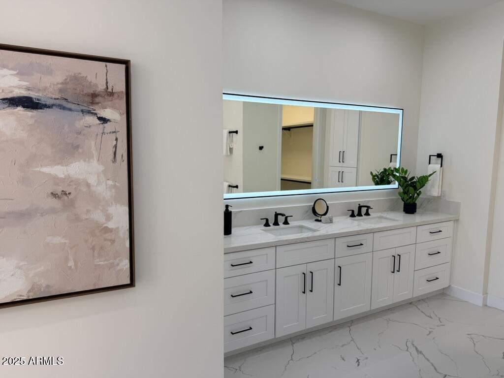 8989 N GAINEY CENTER Drive 149