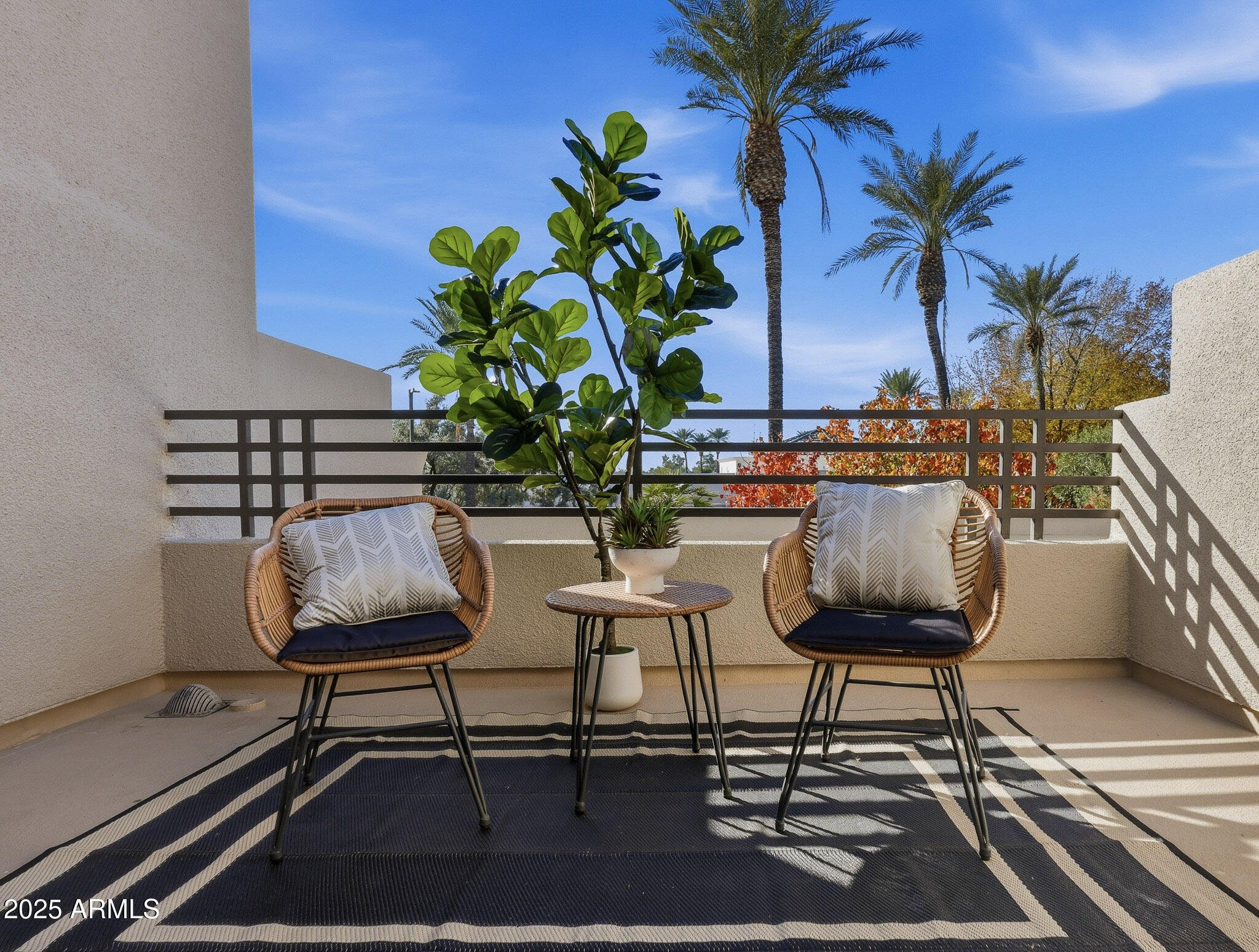 8989 N GAINEY CENTER Drive 149