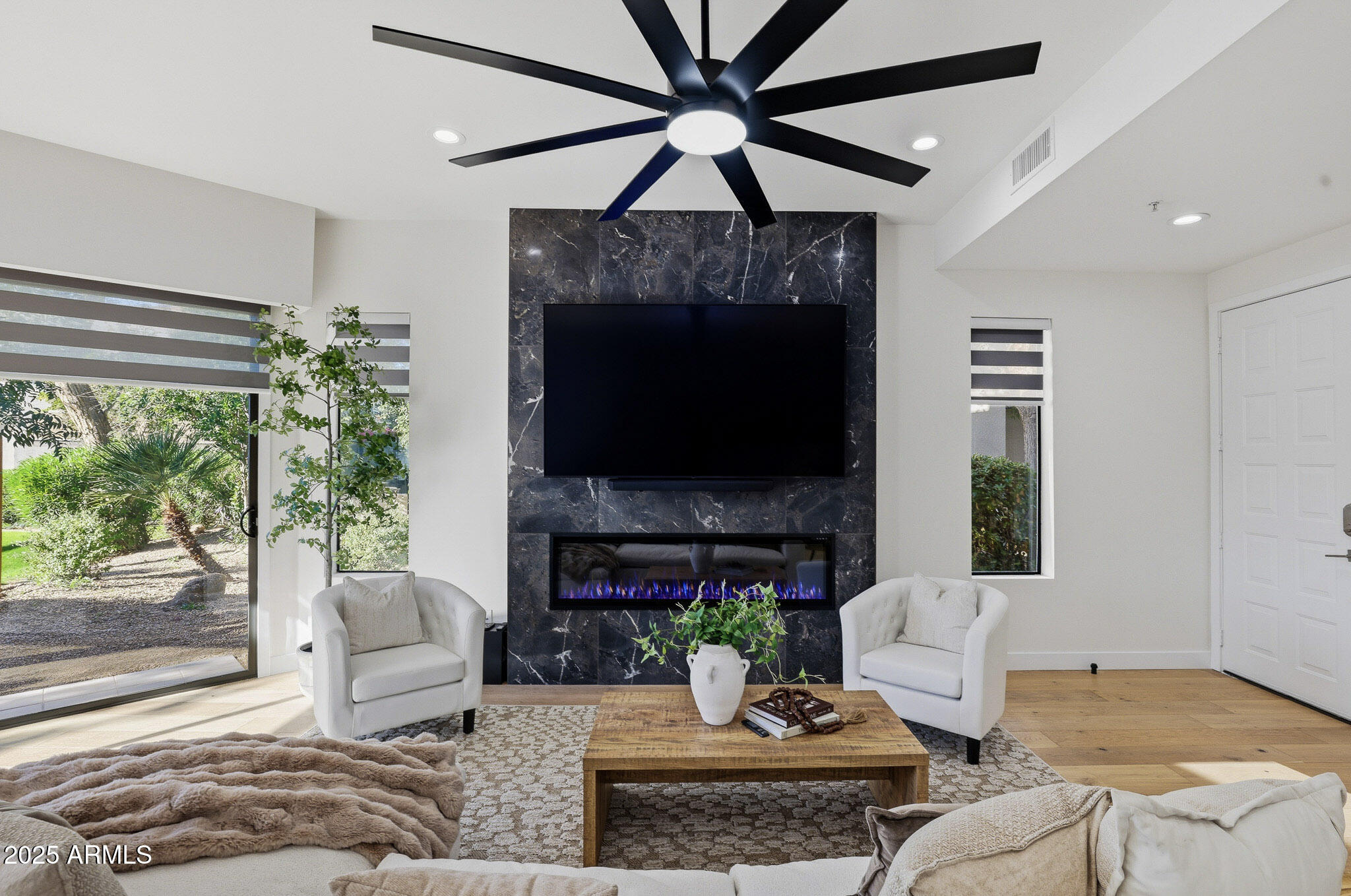 8989 N GAINEY CENTER Drive 149