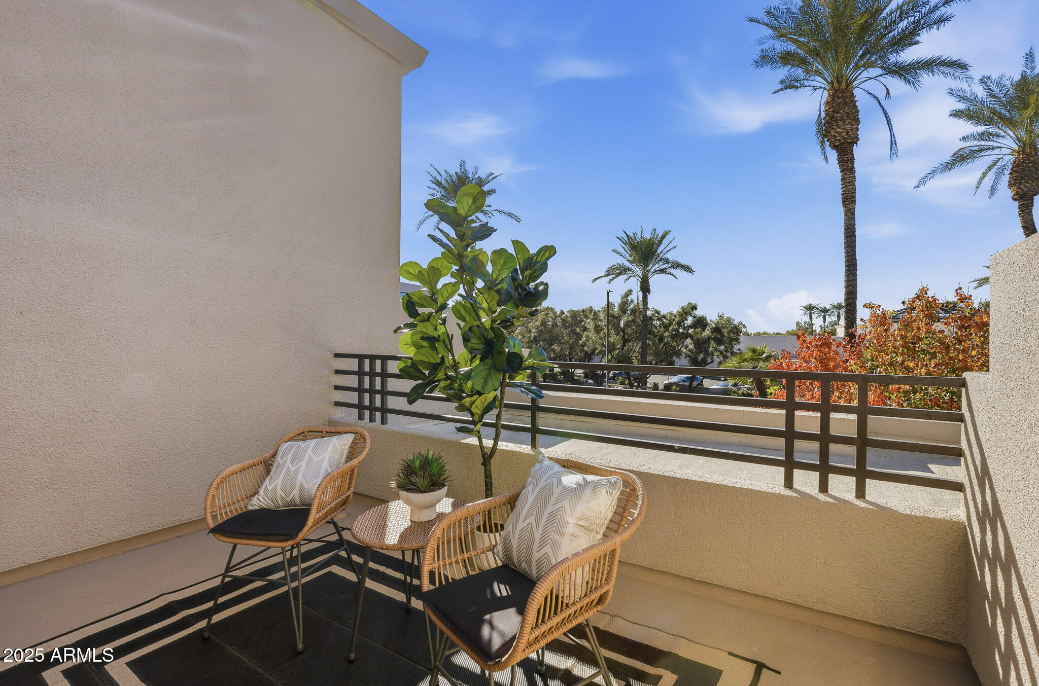 8989 N GAINEY CENTER Drive 149