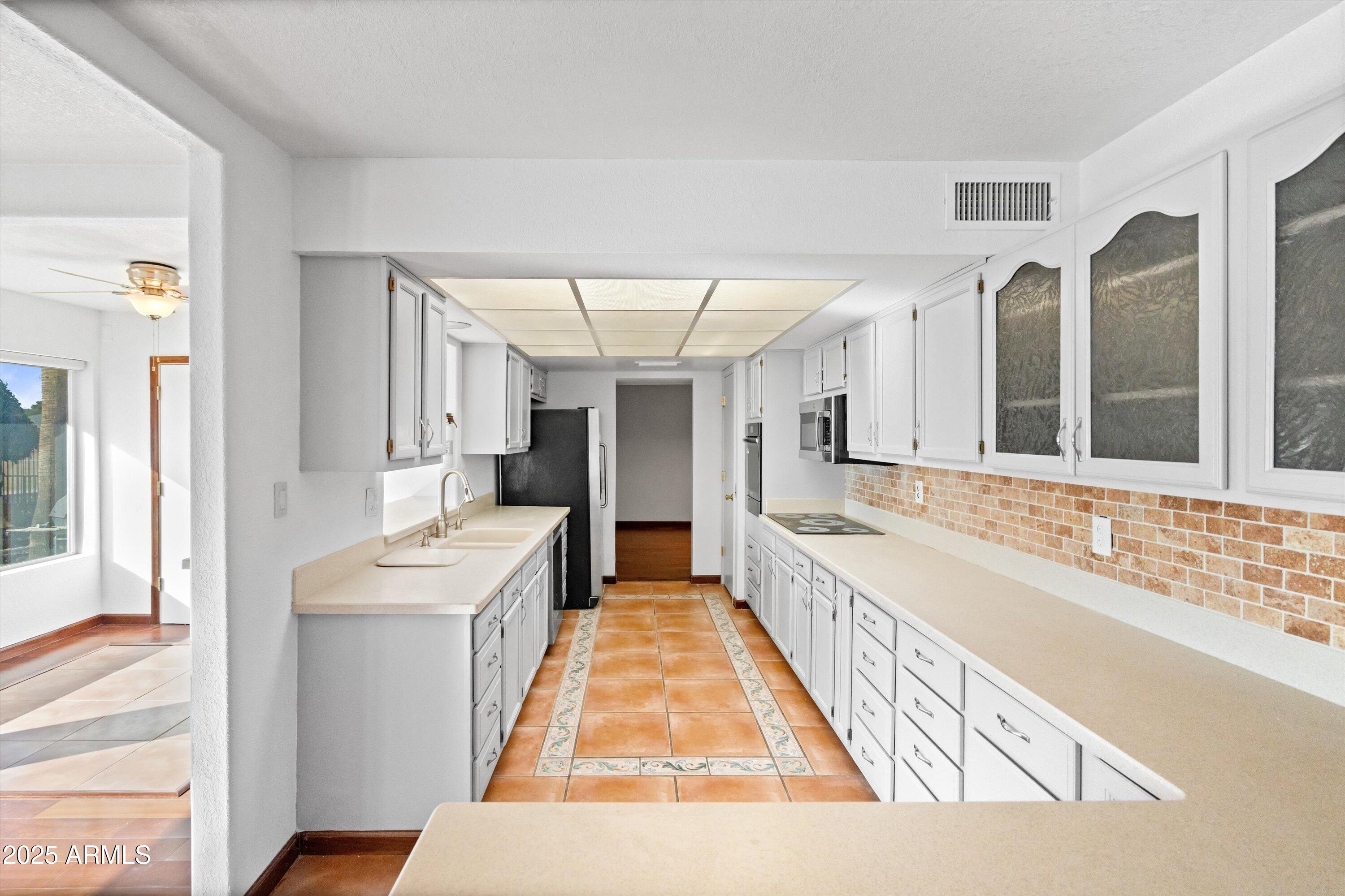 19820 N Cherry Tree Lane