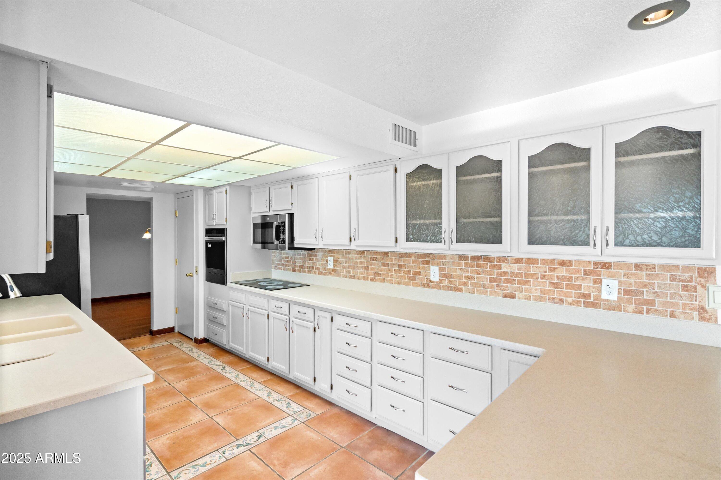 19820 N Cherry Tree Lane