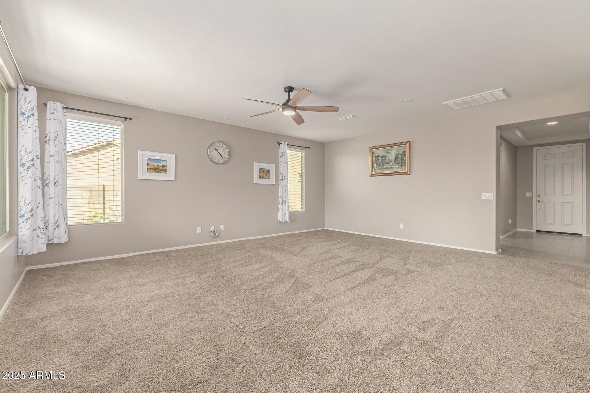 6113 W SANDPIPER Way