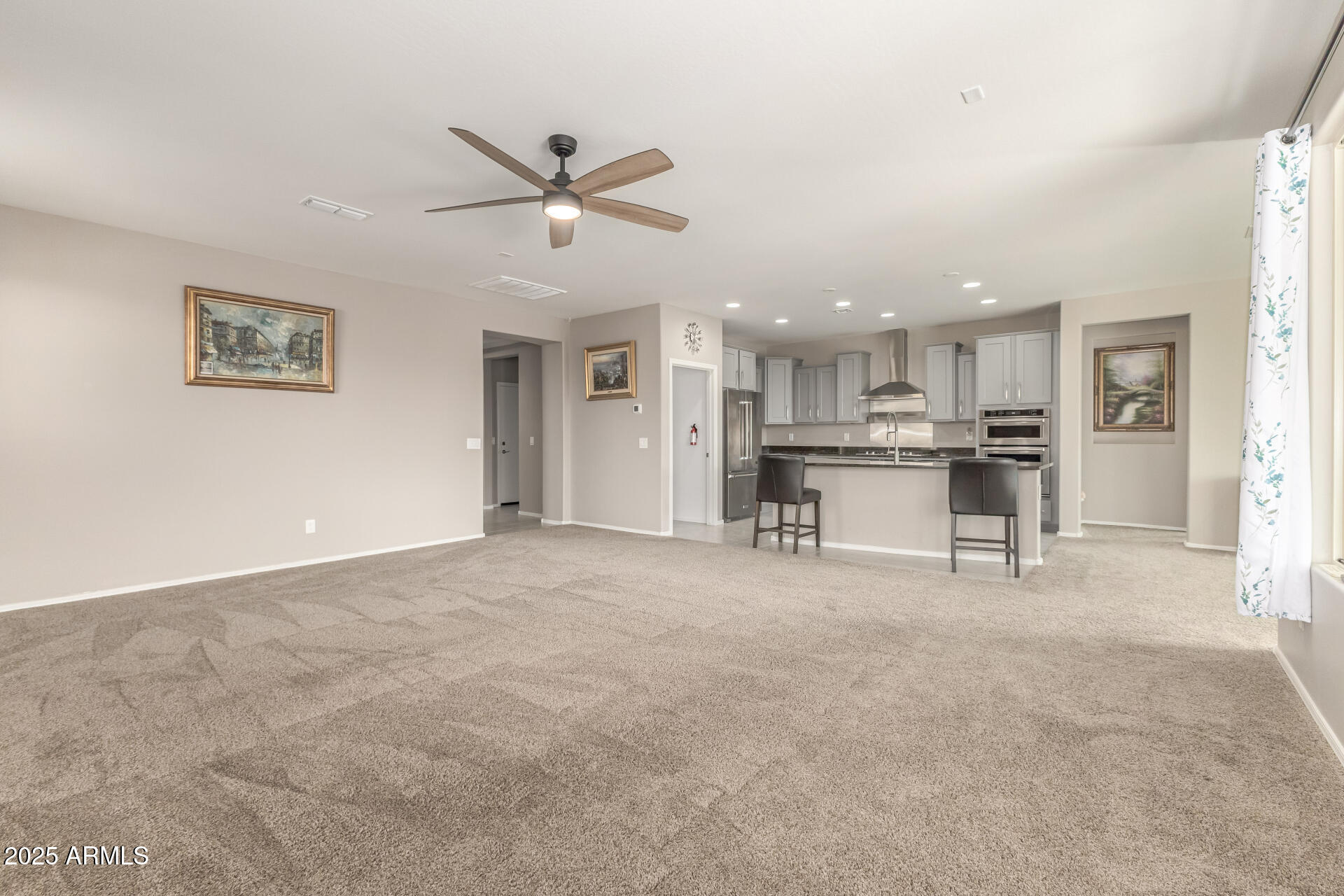 6113 W SANDPIPER Way