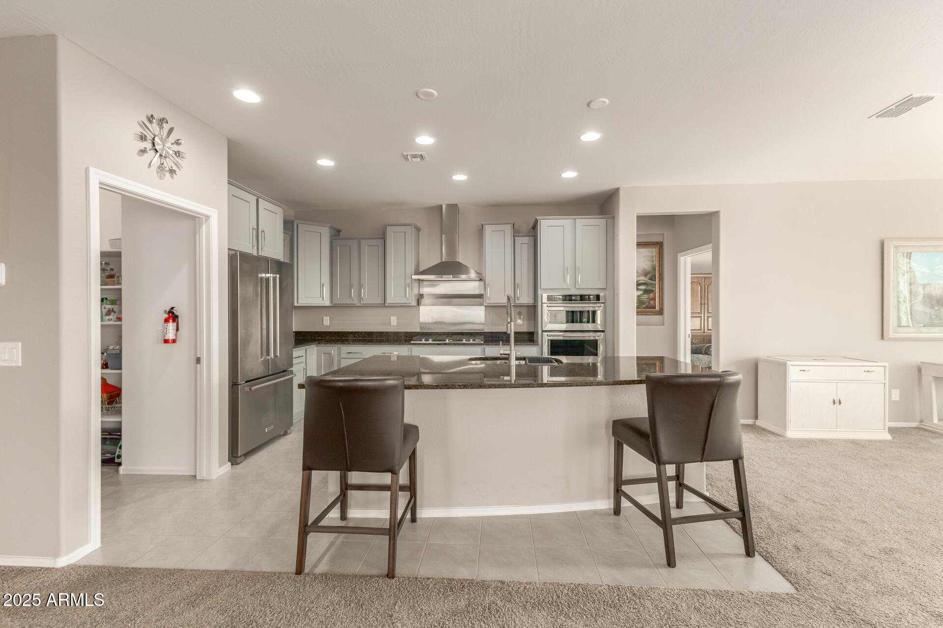 6113 W SANDPIPER Way