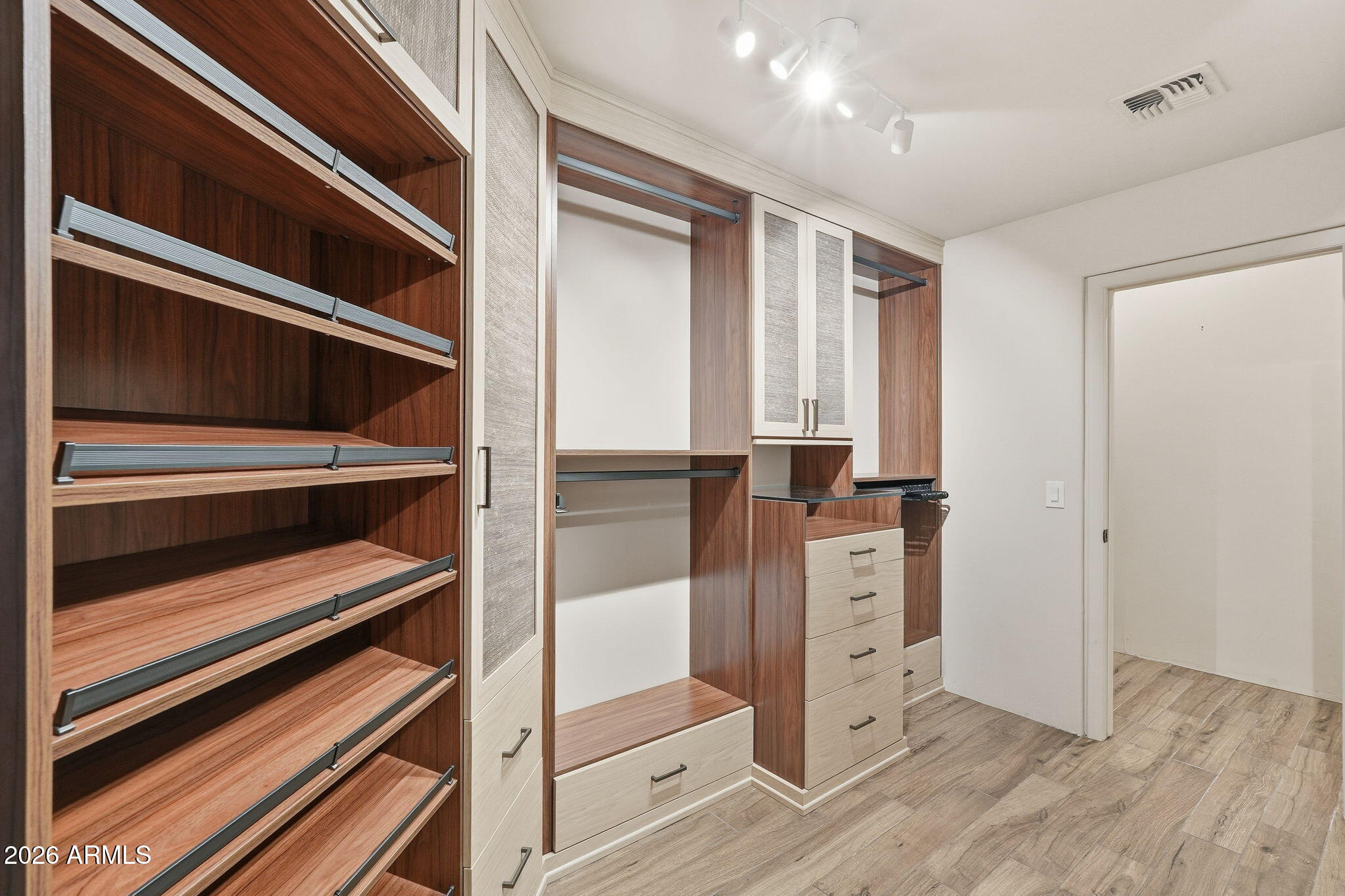 9525 E PINNACLE PEAK Road