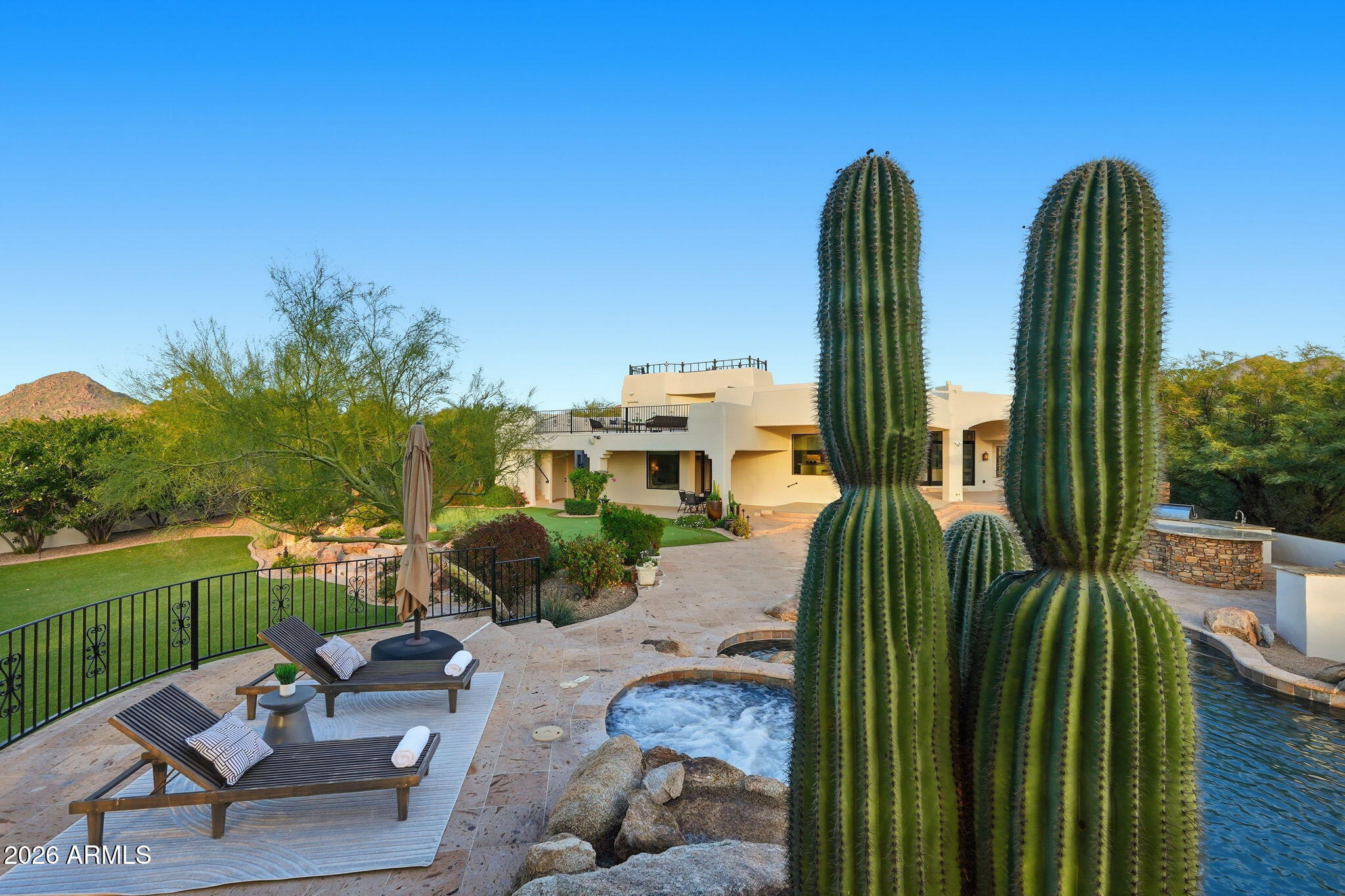 9525 E PINNACLE PEAK Road