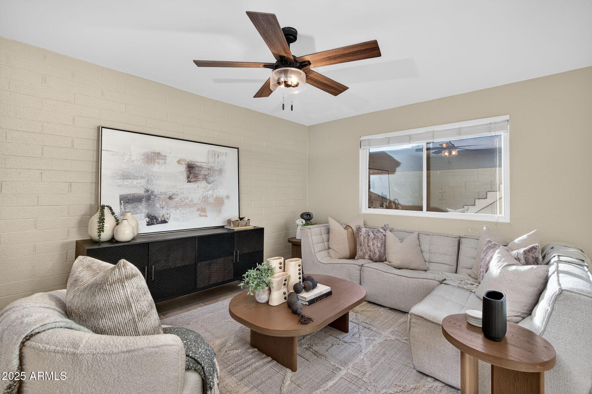 1113 N 84TH Place